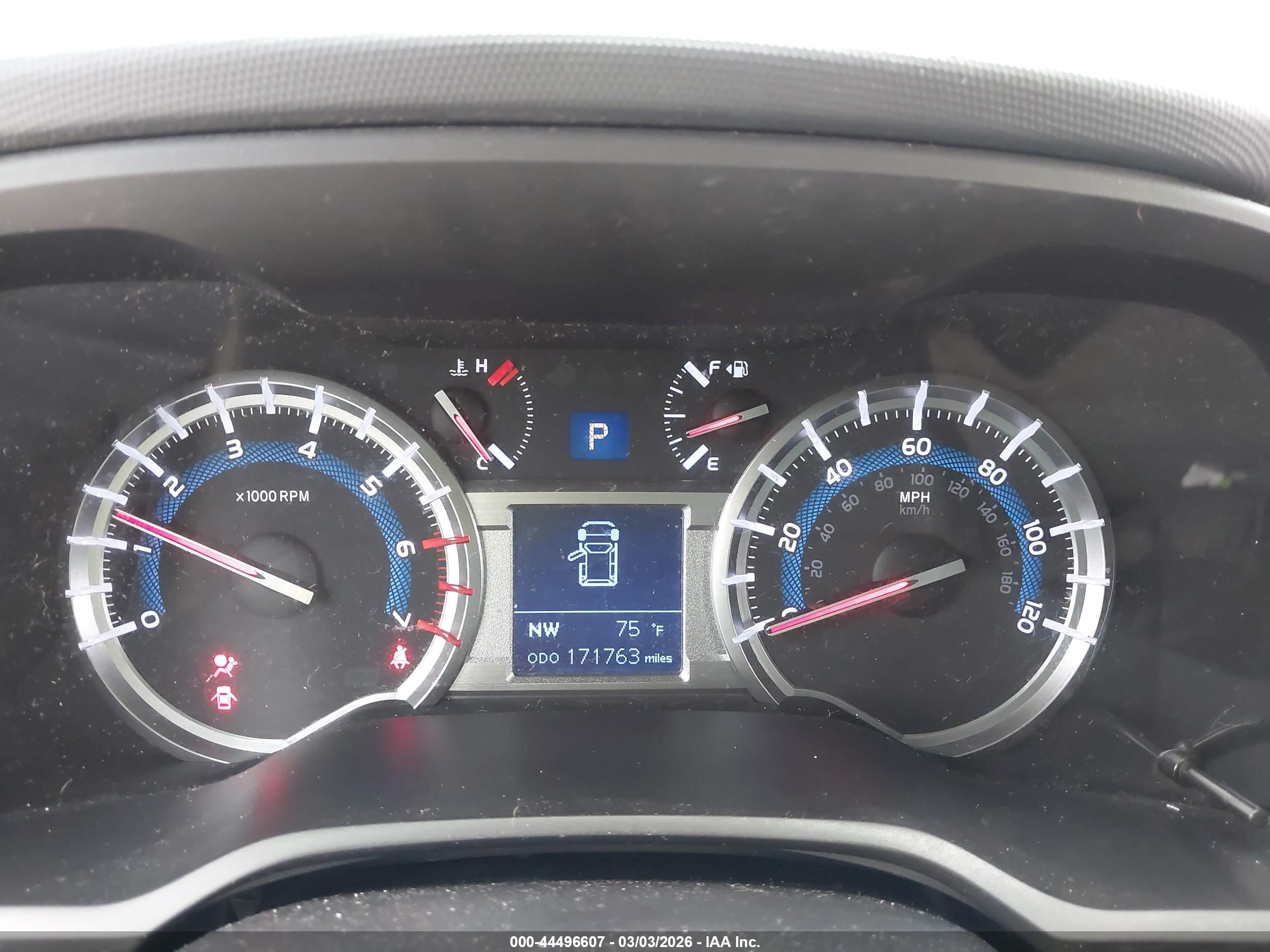 TOYOTA 4RUNNER image 7