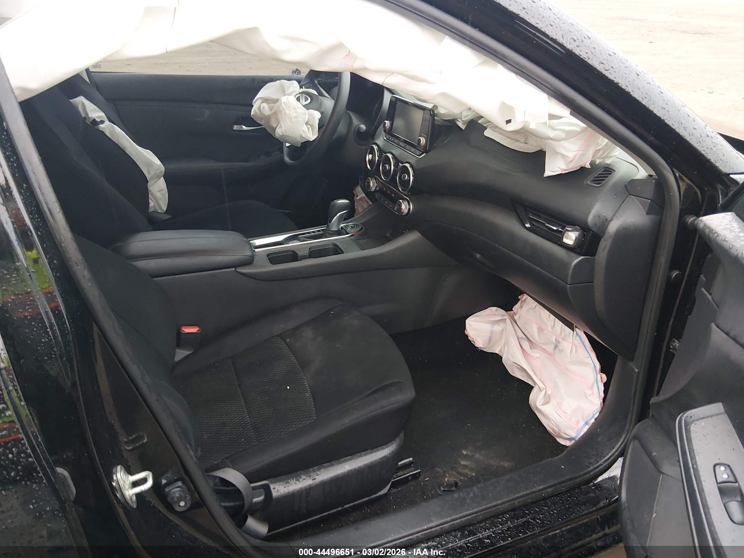NISSAN SENTRA image 5