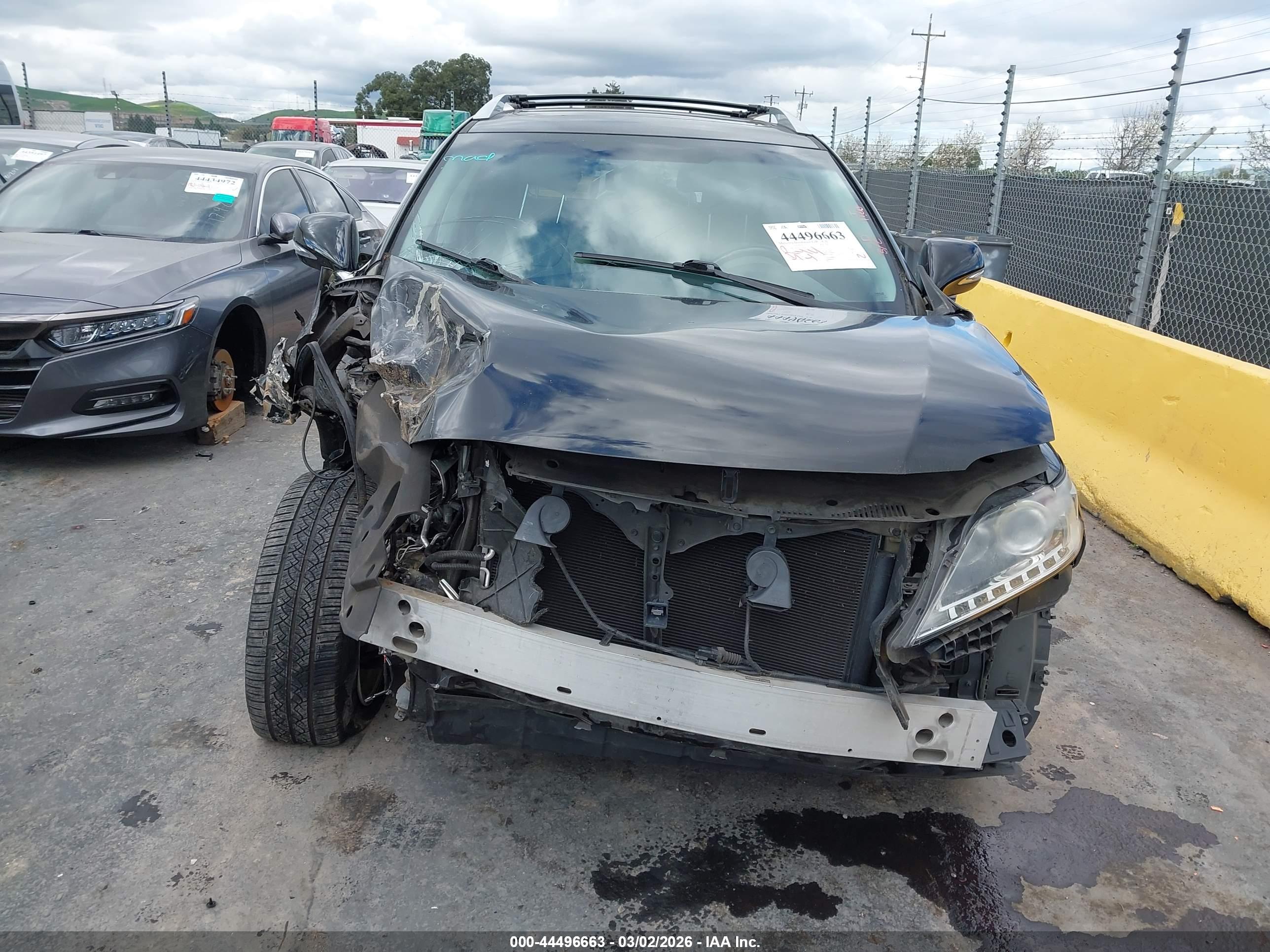 LEXUS RX image 6