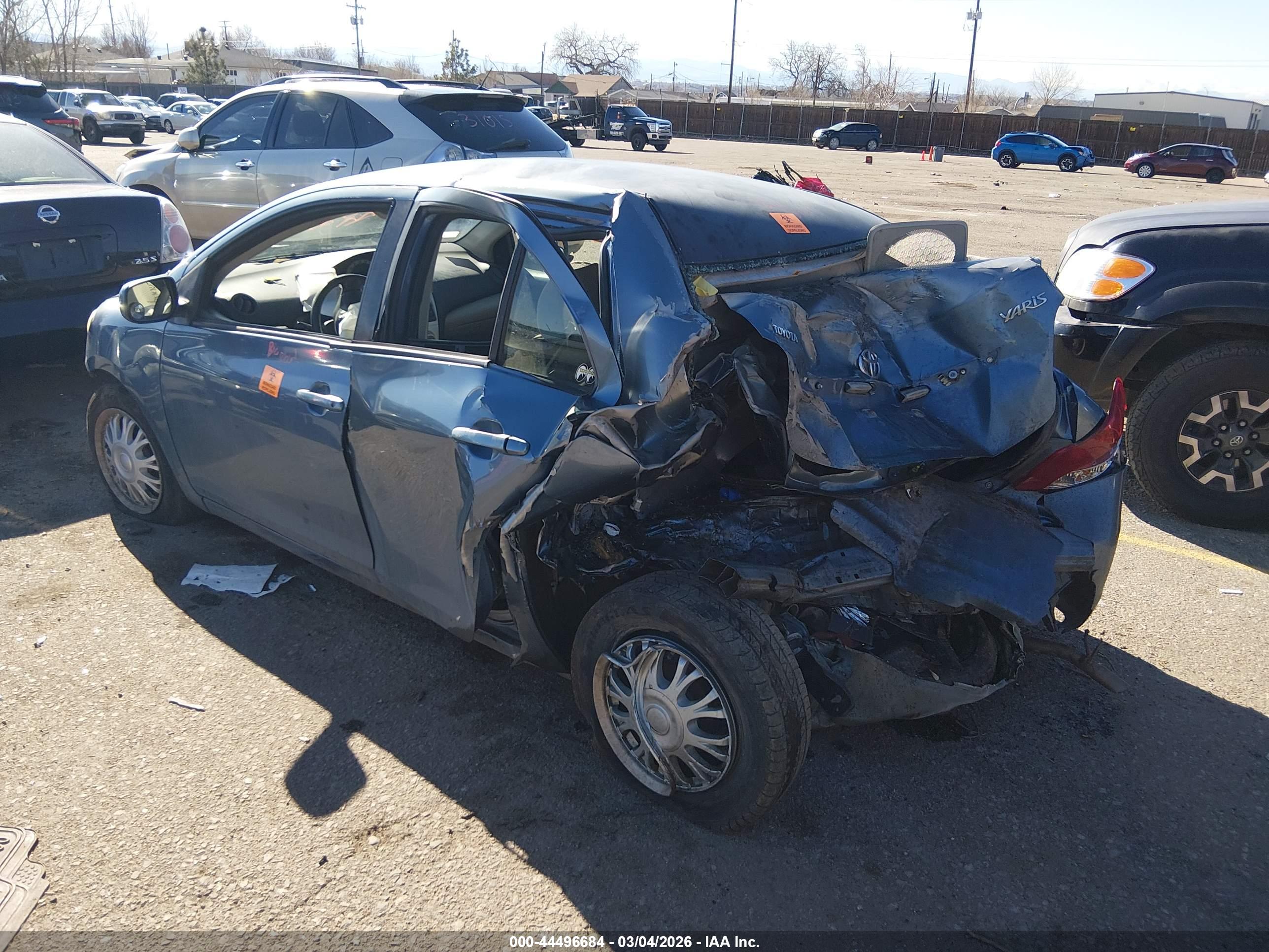 TOYOTA YARIS image 3