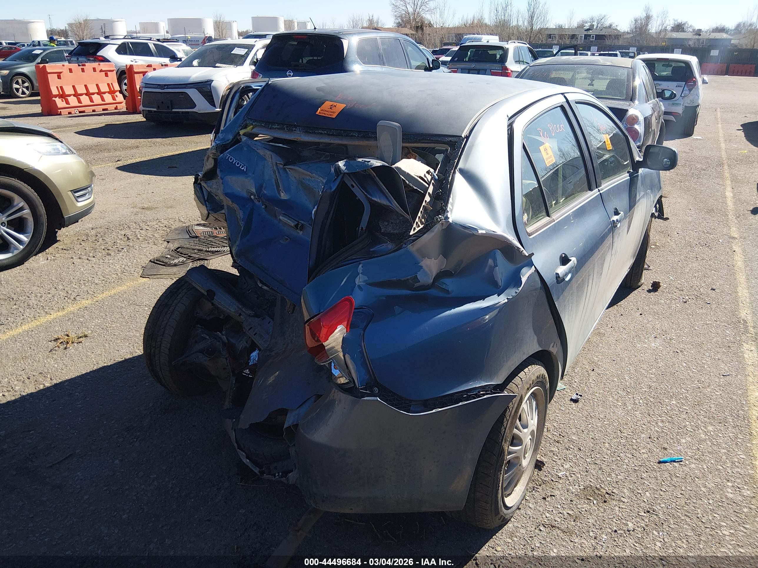 TOYOTA YARIS image 4