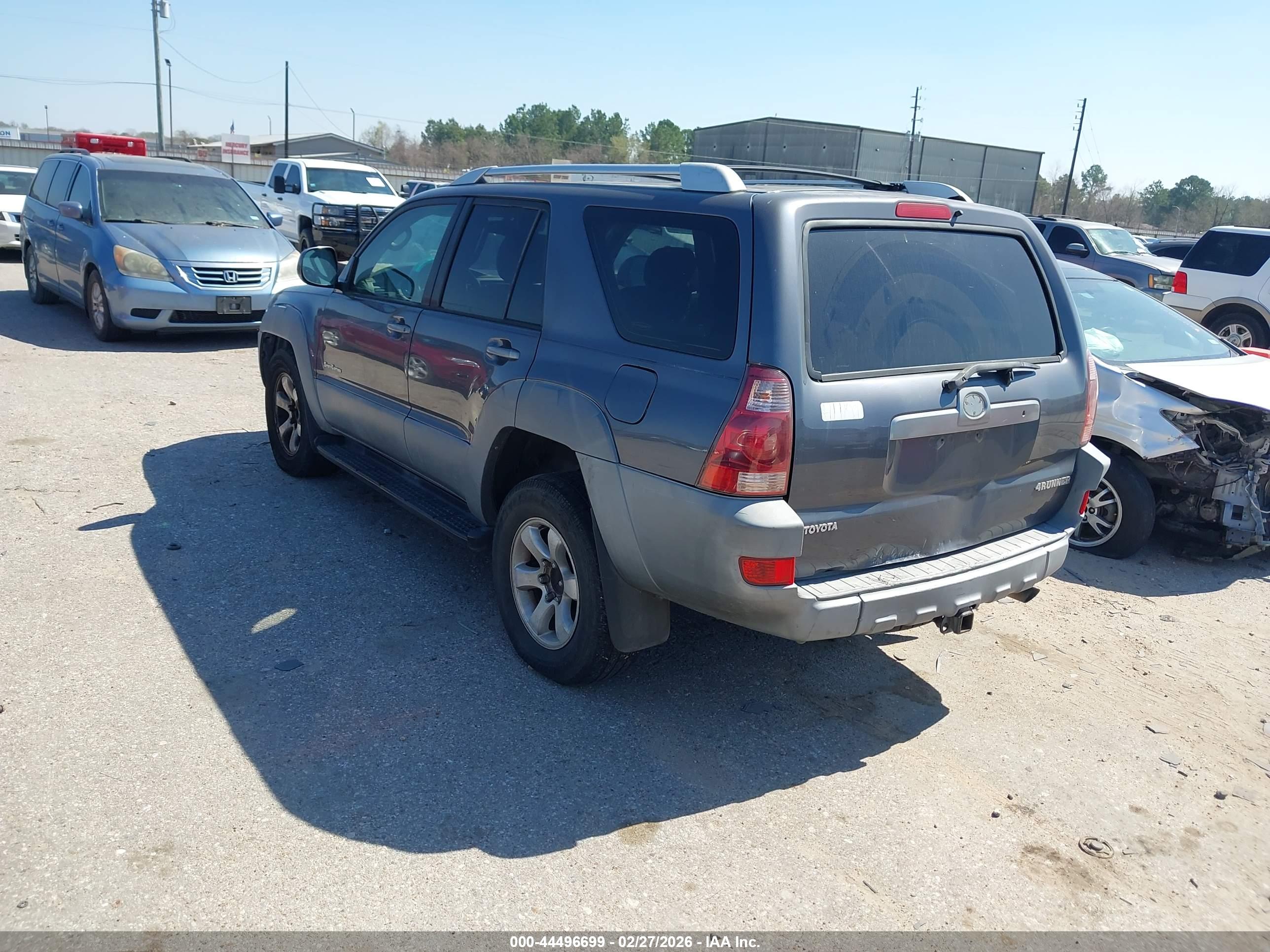 TOYOTA 4RUNNER image 3