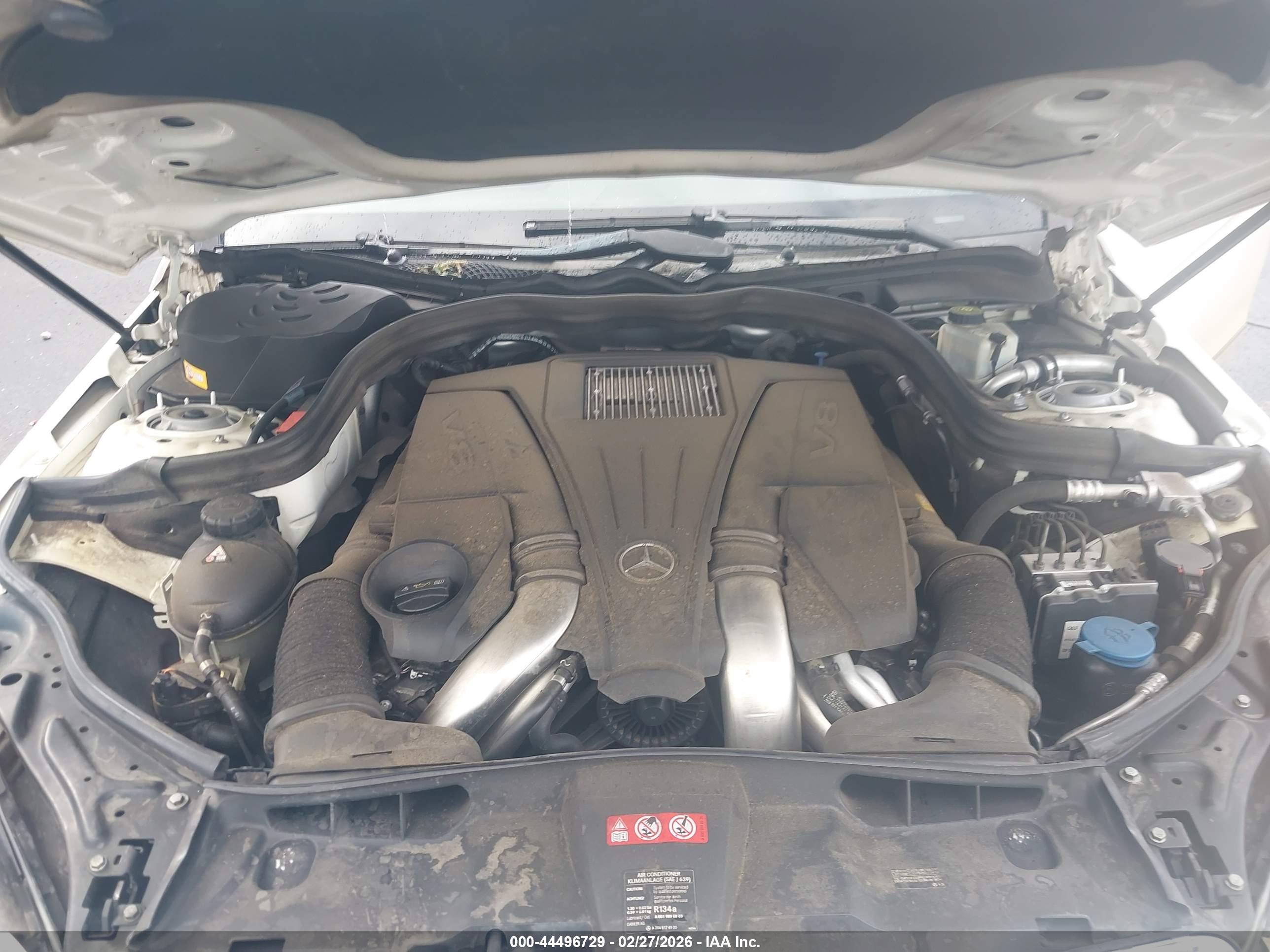 MERCEDES-BENZ E image 10