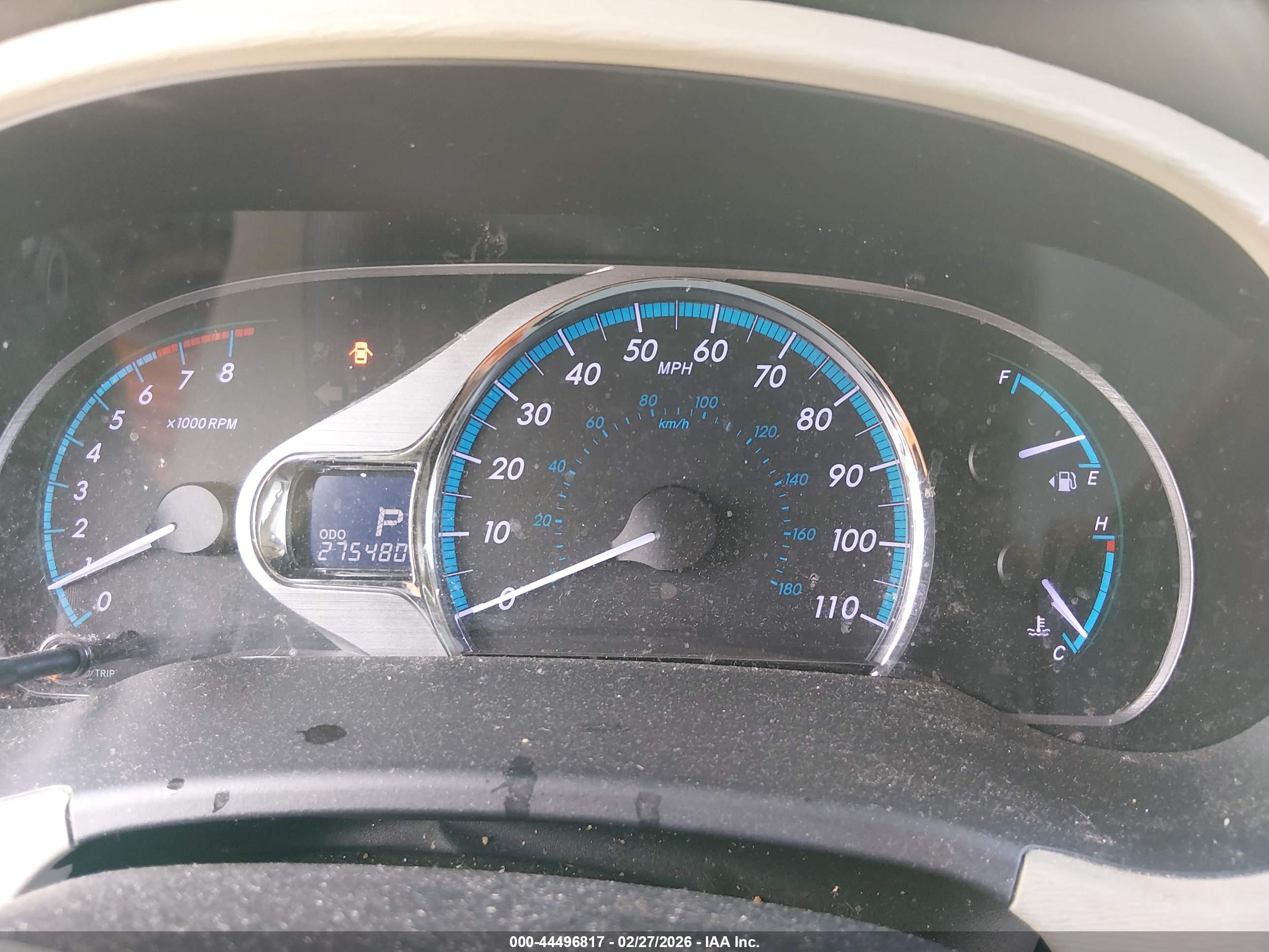 TOYOTA SIENNA image 7