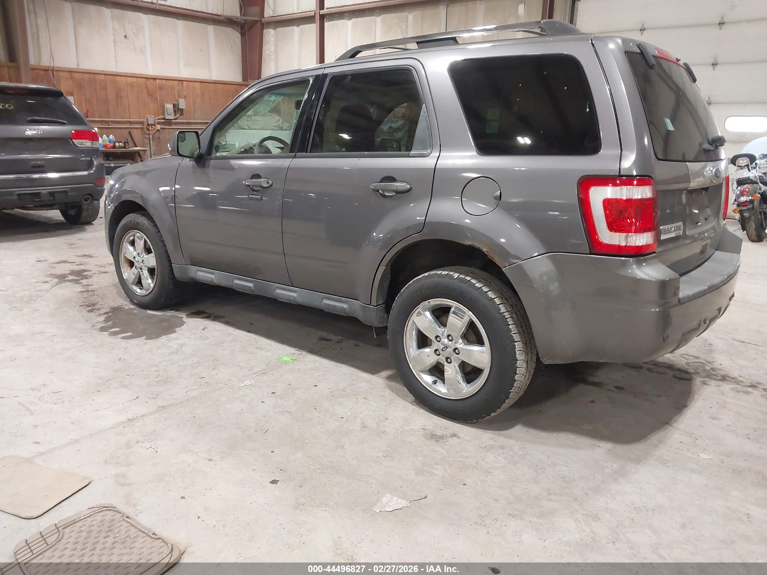 FORD ESCAPE image 3