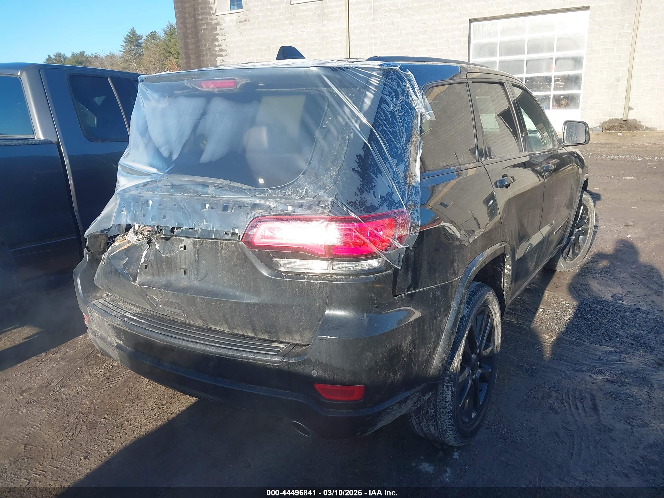 JEEP GRAND image 4