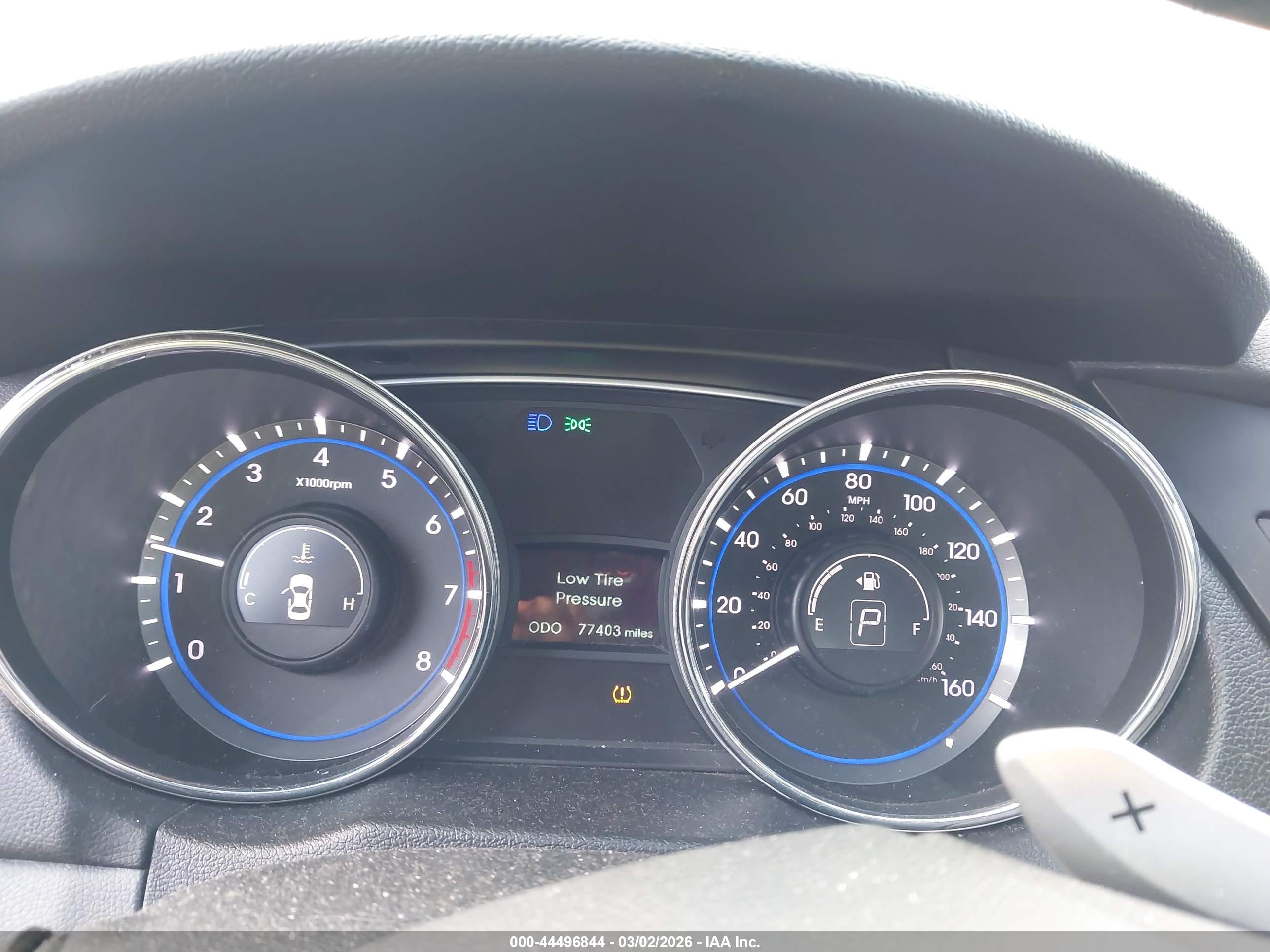 HYUNDAI SONATA image 7