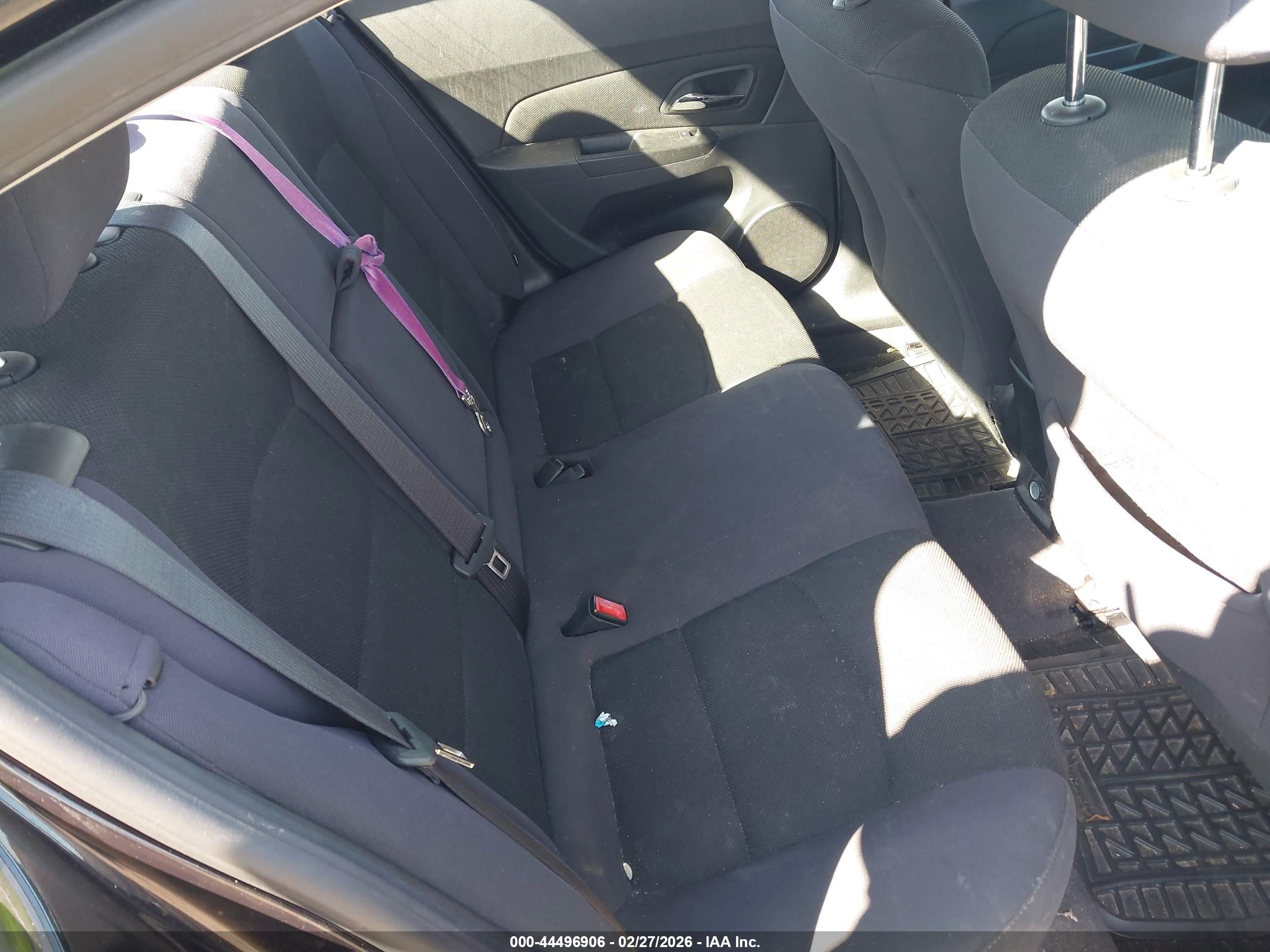 CHEVROLET CRUZE image 8