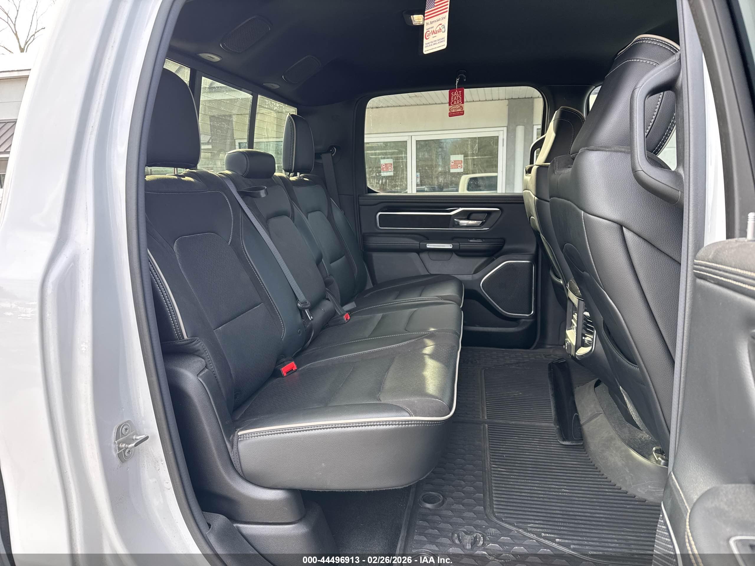 RAM 1500 image 8