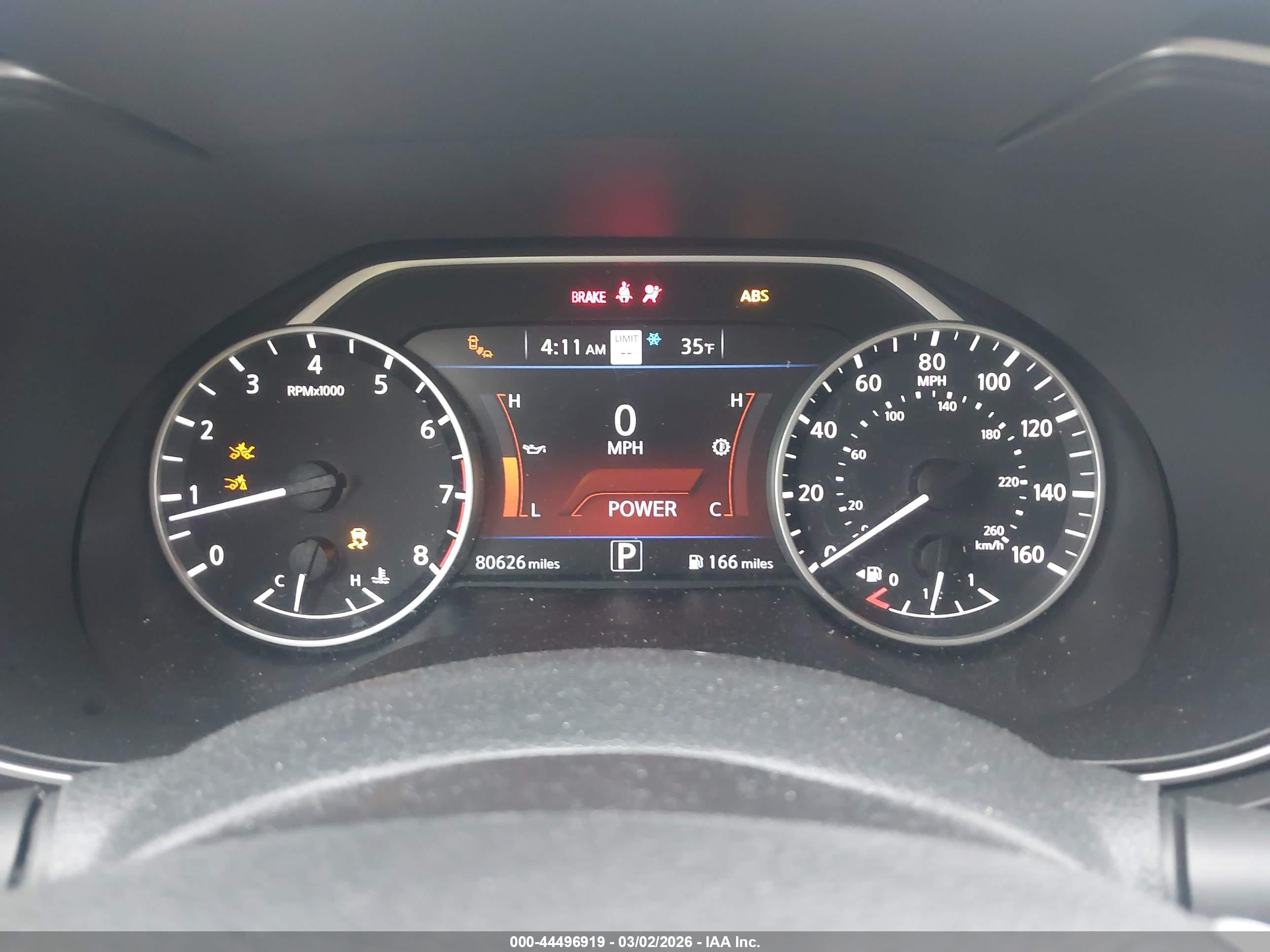 NISSAN MAXIMA image 7