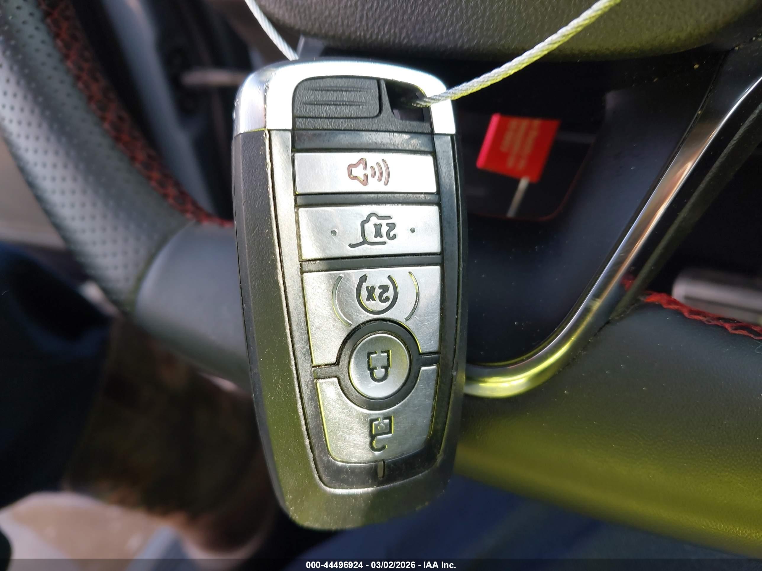 FORD ESCAPE image 11