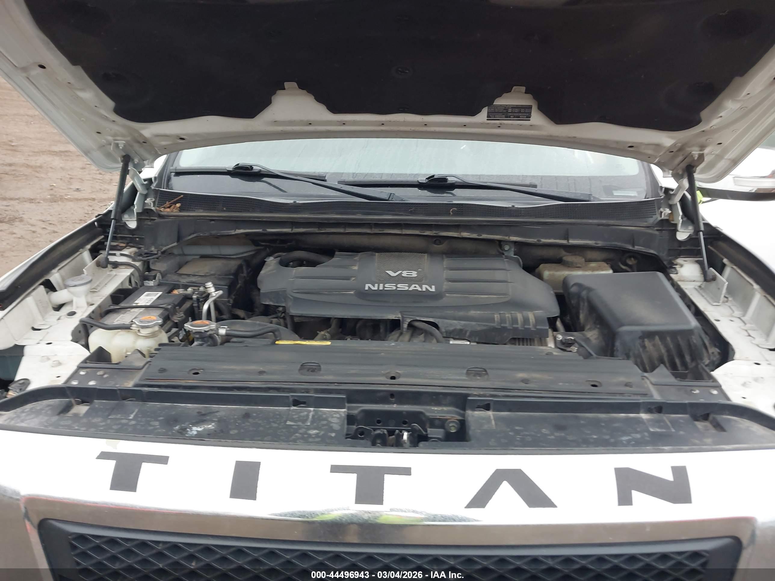 NISSAN TITAN image 10
