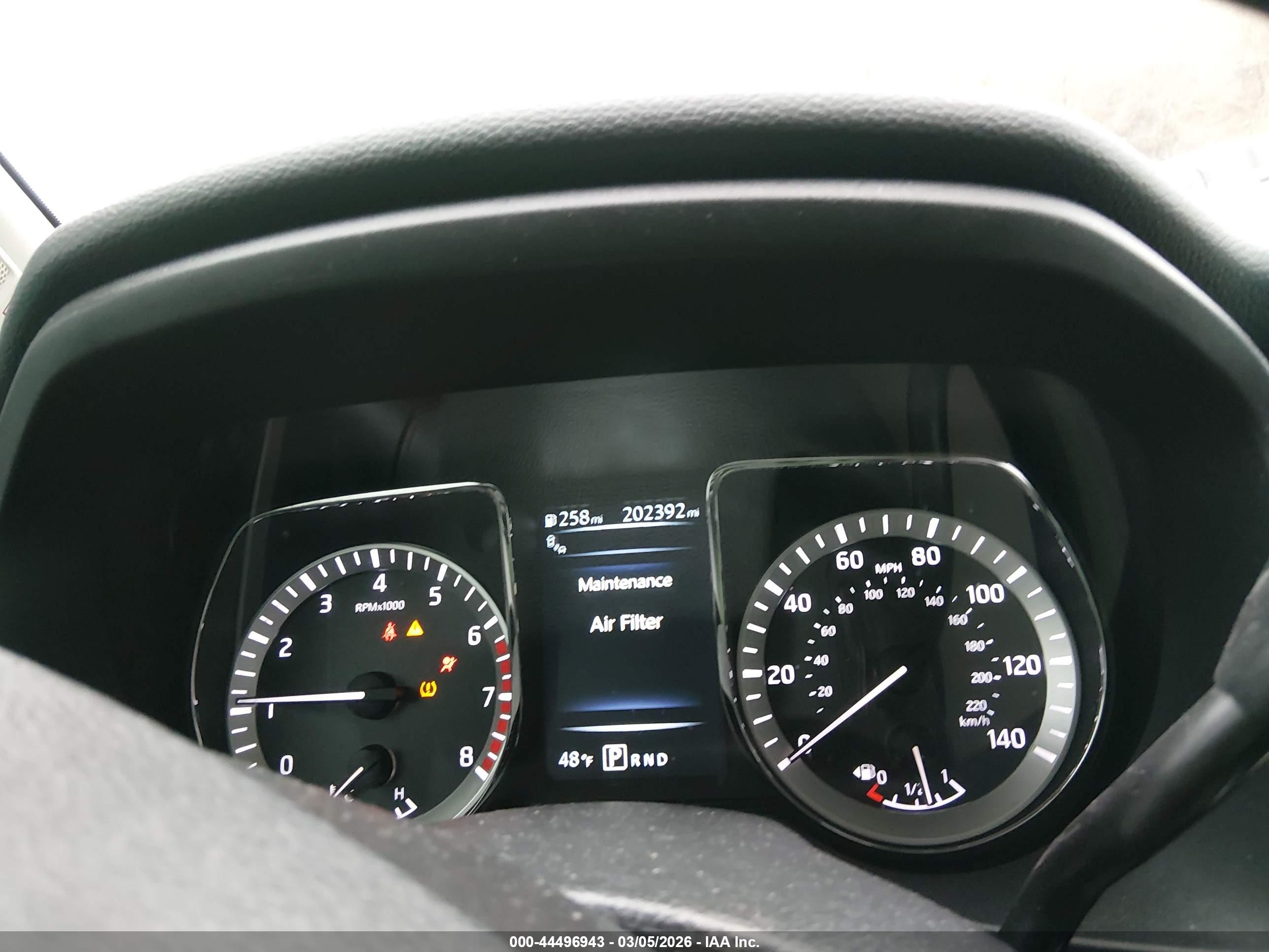 NISSAN TITAN image 7