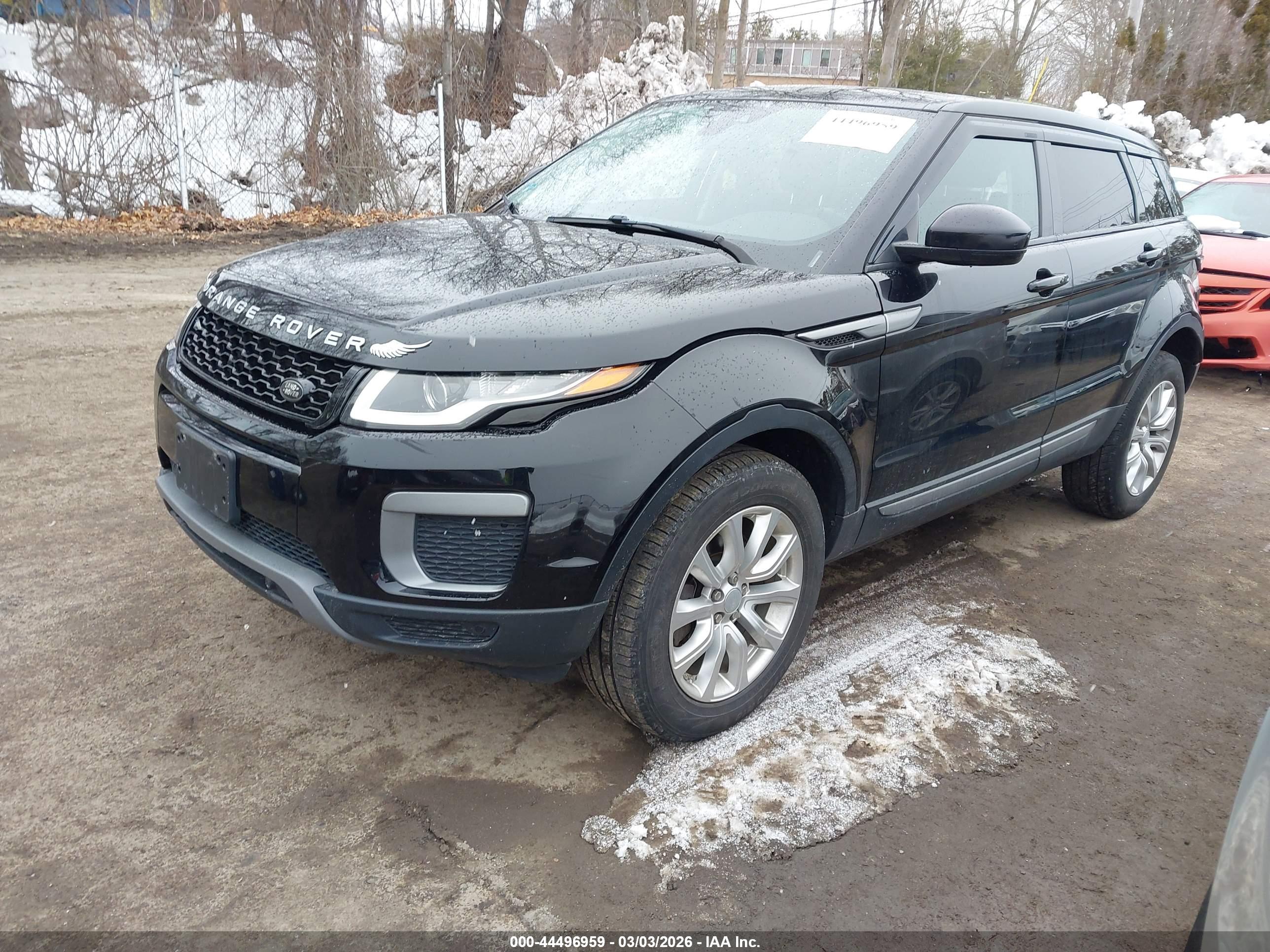 LAND ROVER image 2