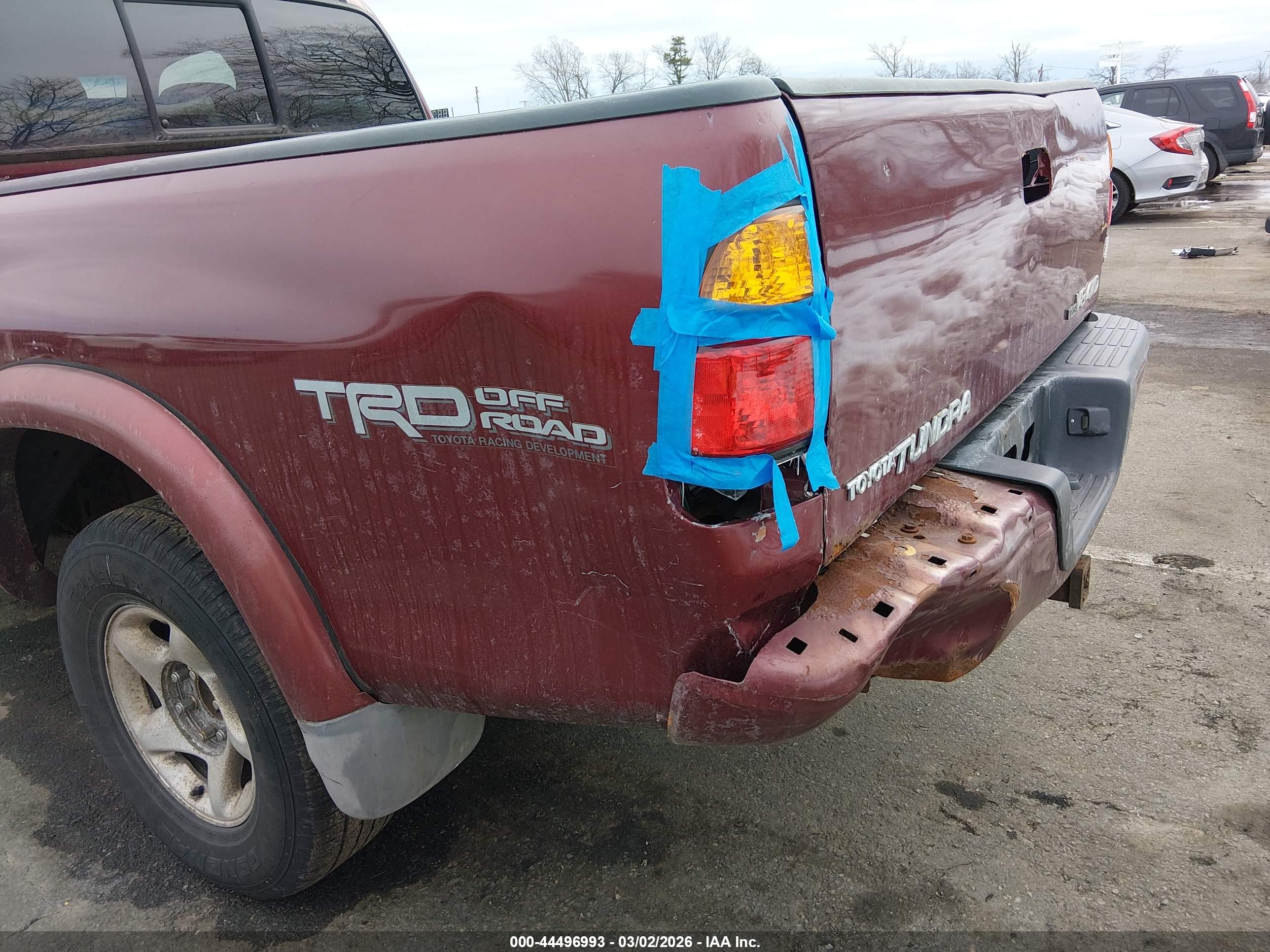 TOYOTA TUNDRA image 6