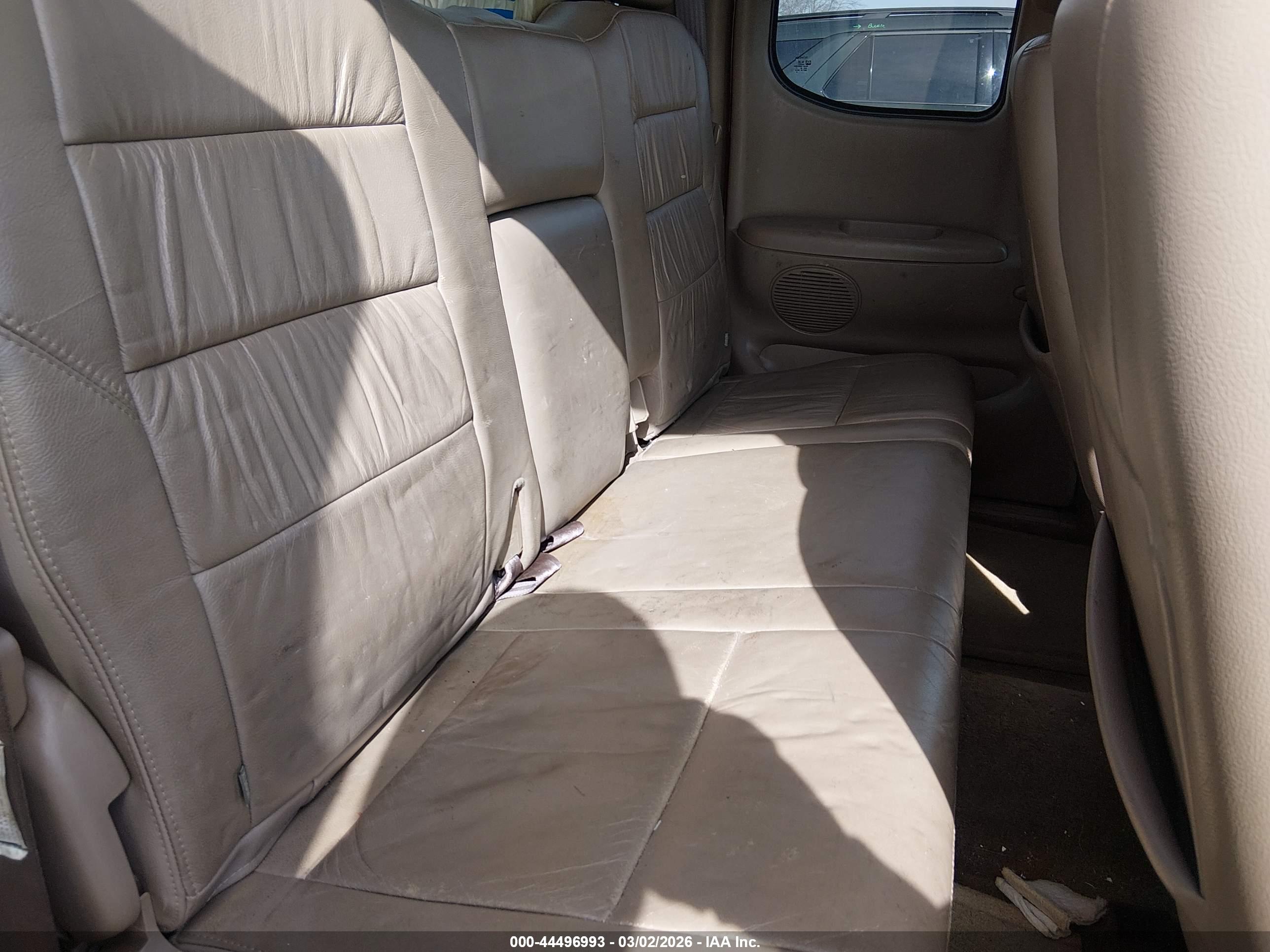 TOYOTA TUNDRA image 8