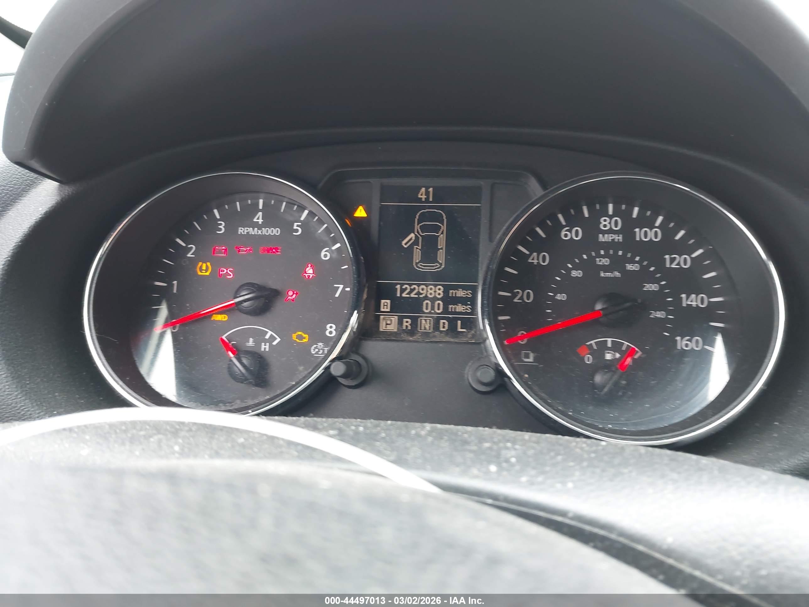 NISSAN ROGUE image 7