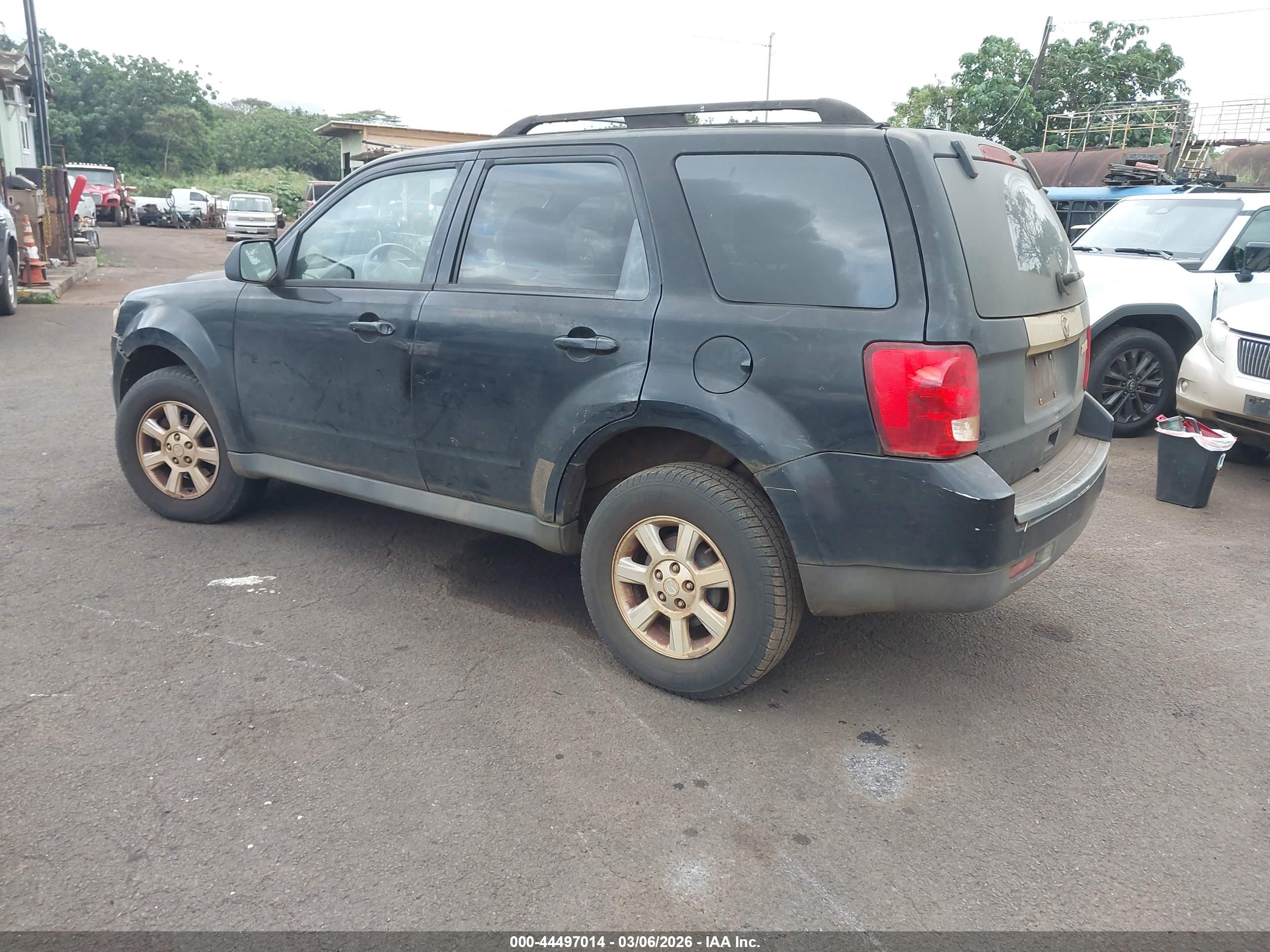 MAZDA TRIBUTE image 3
