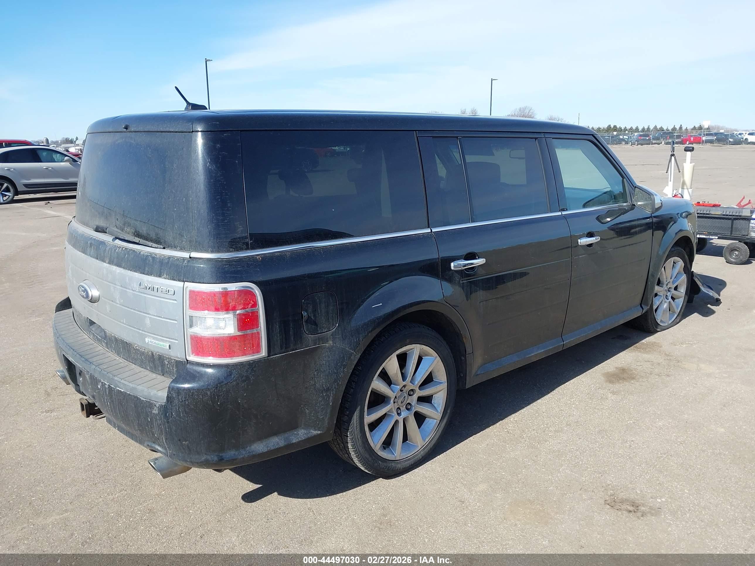 FORD FLEX image 4