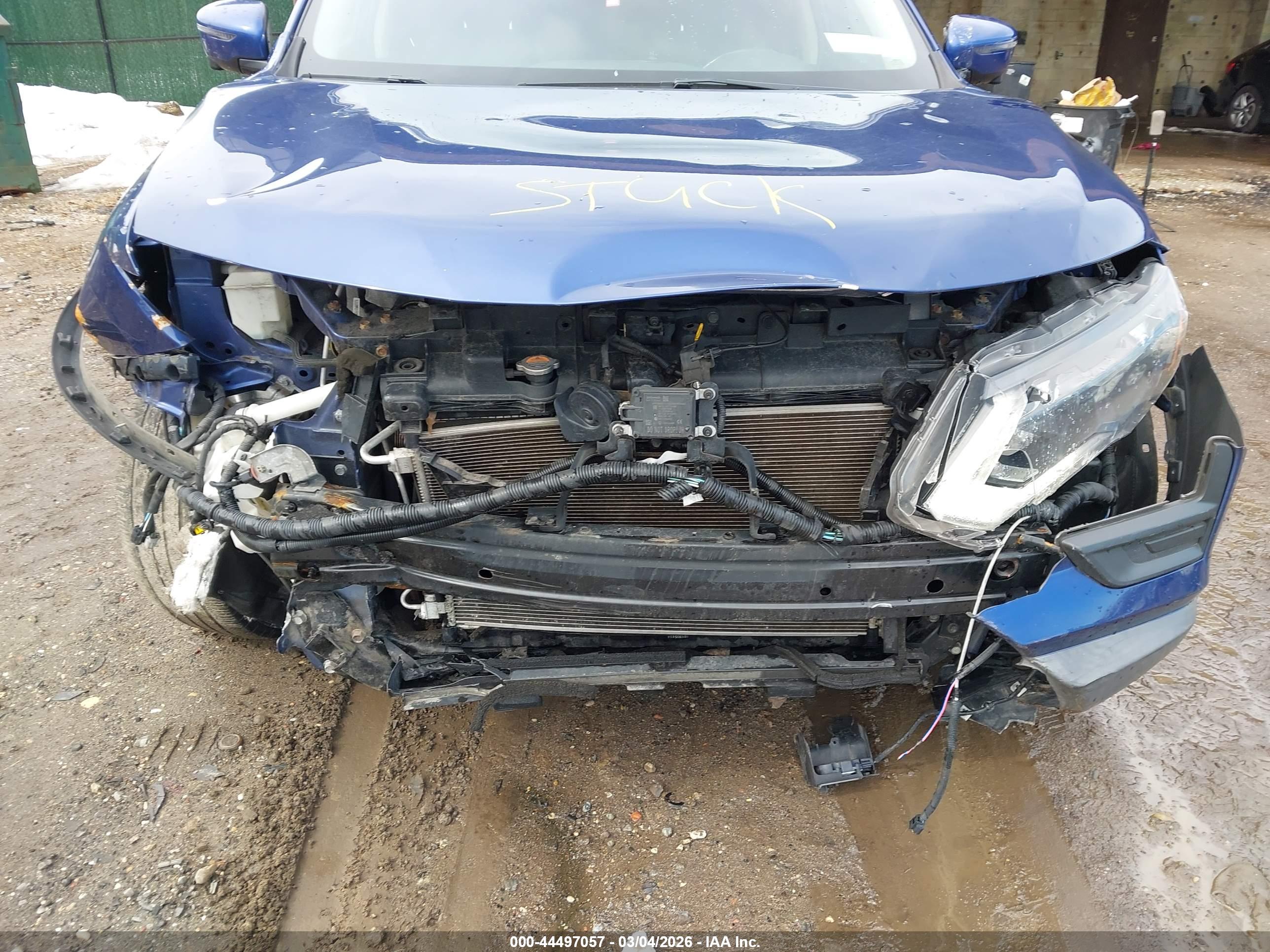 NISSAN ROGUE image 6
