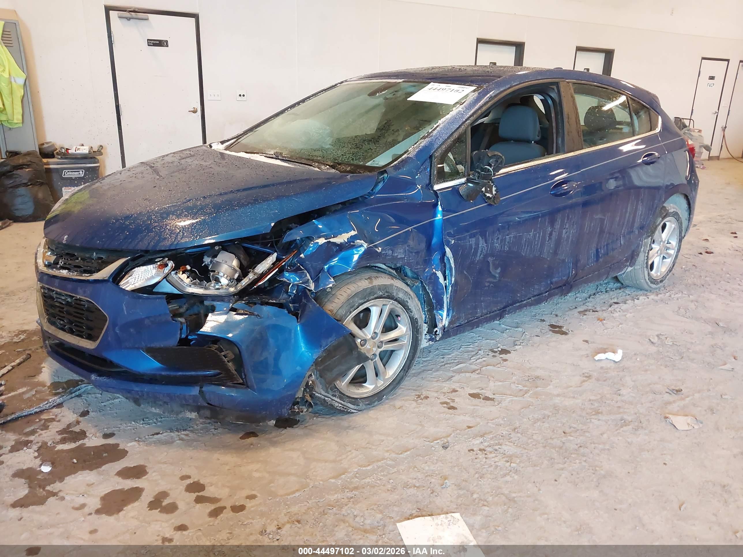CHEVROLET CRUZE image 2
