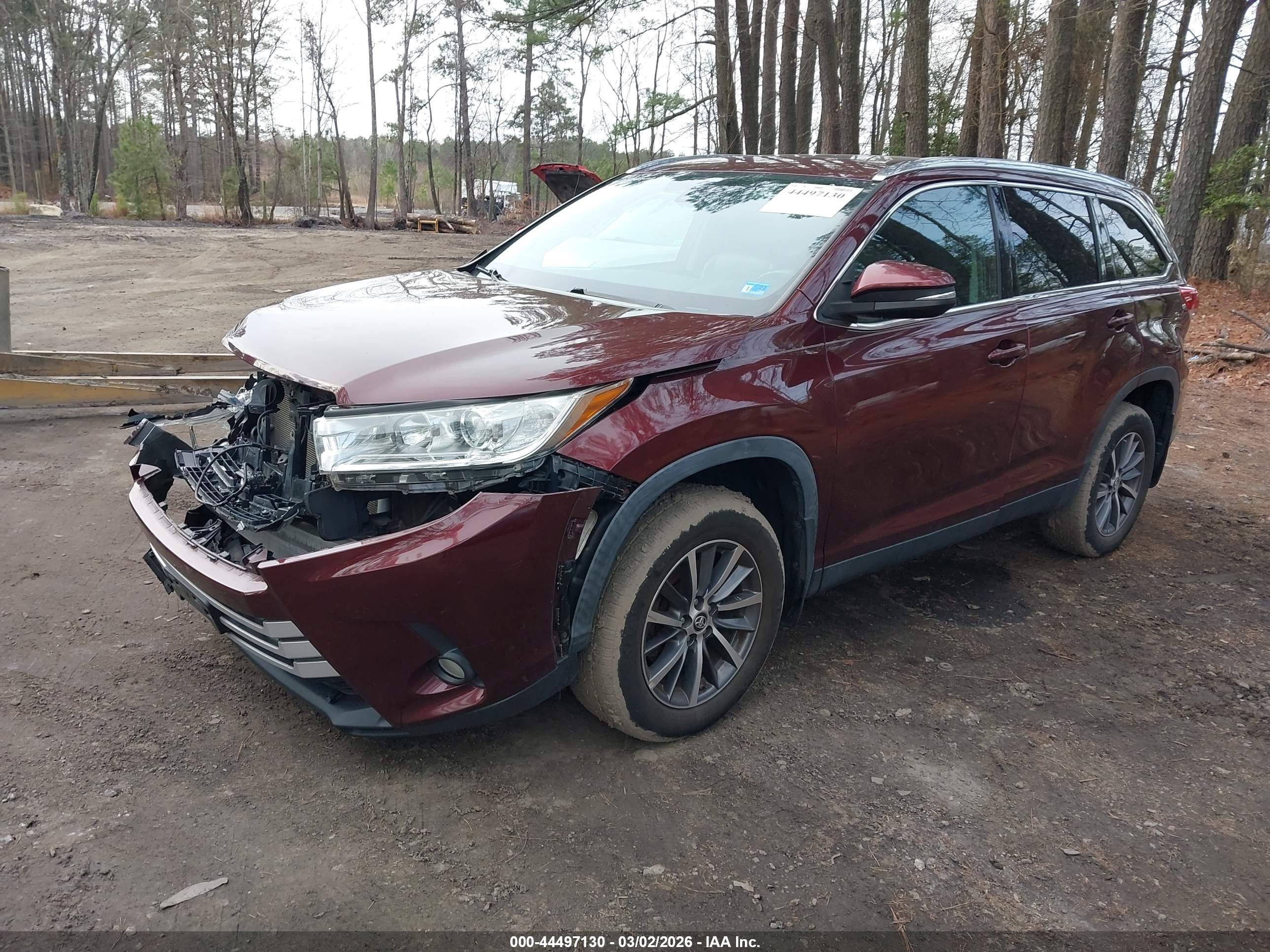 TOYOTA HIGHLANDER image 2