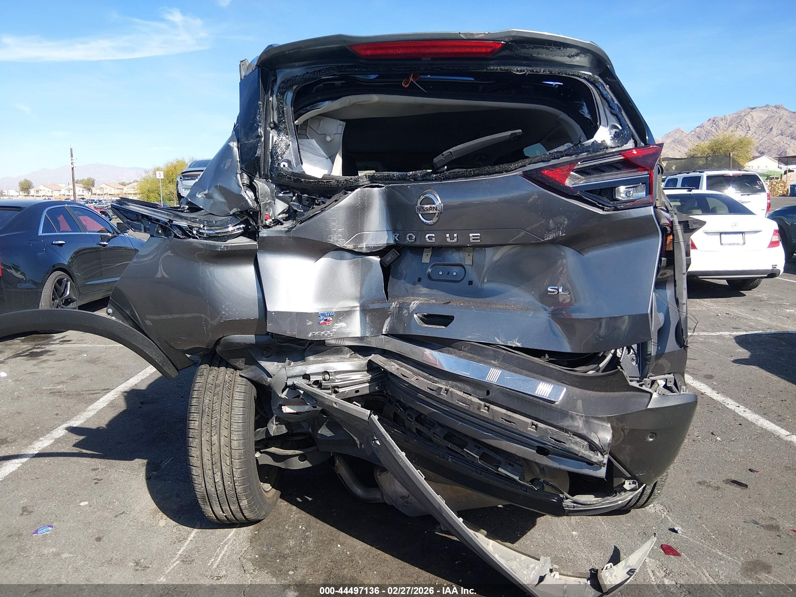 NISSAN ROGUE image 6