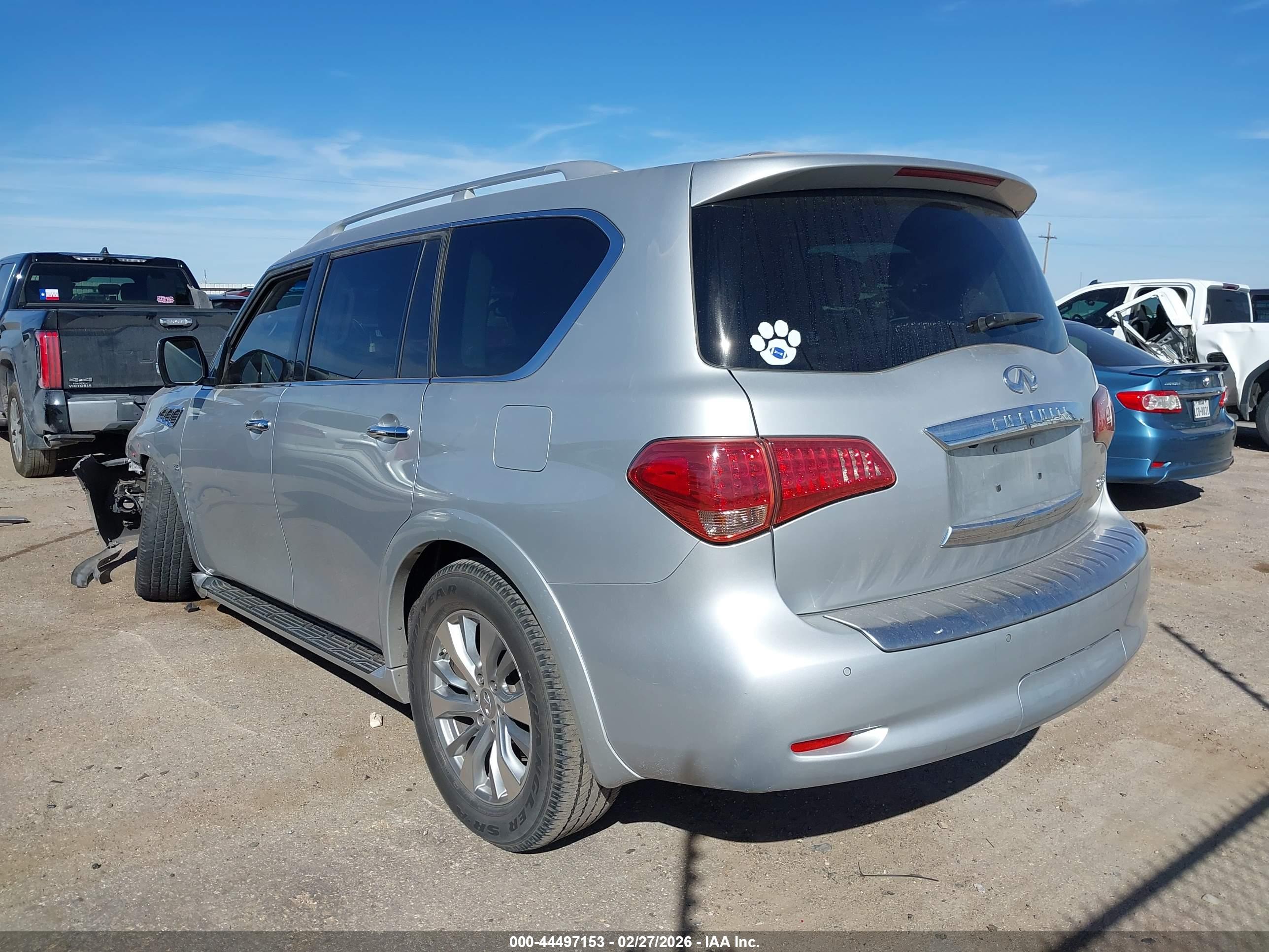 INFINITI QX80 image 3