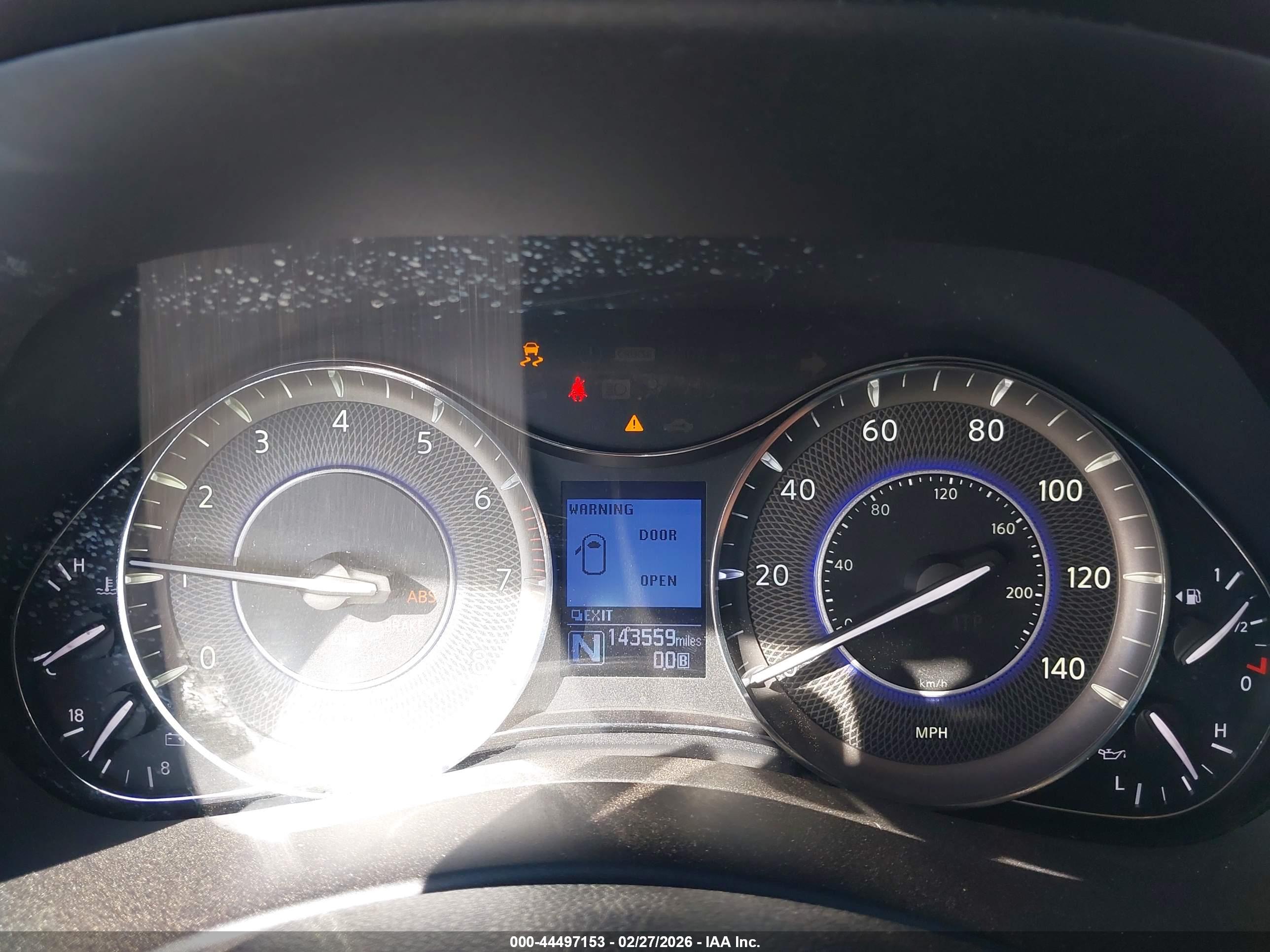 INFINITI QX80 image 7