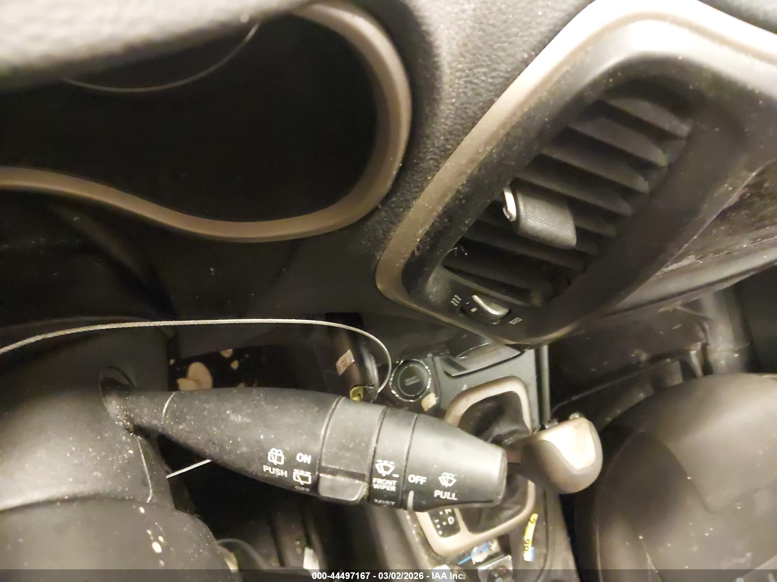JEEP CHEROKEE image 11