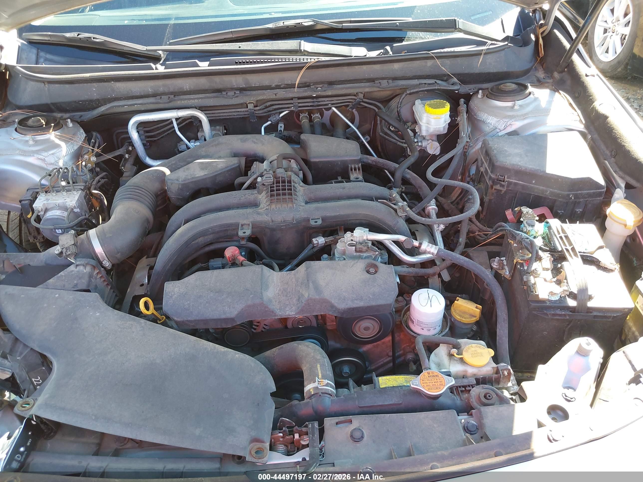 SUBARU OUTBACK image 10