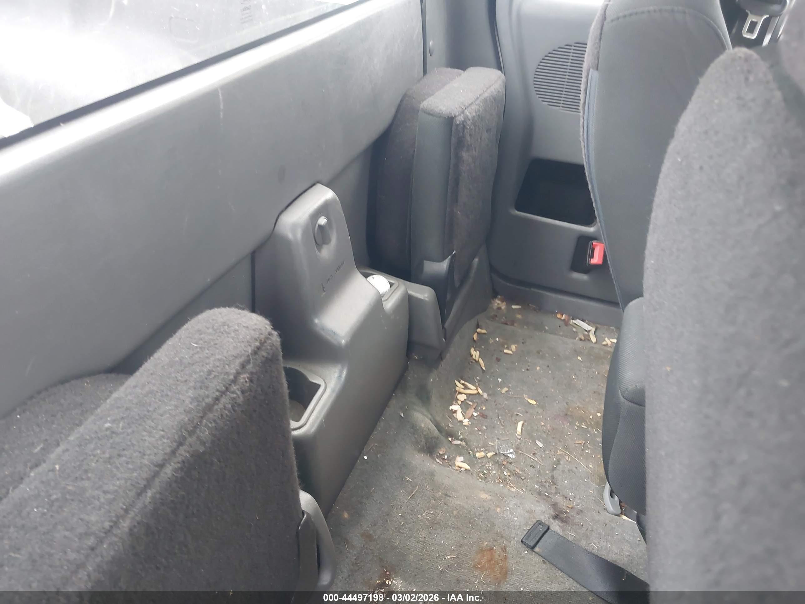 FORD RANGER image 8
