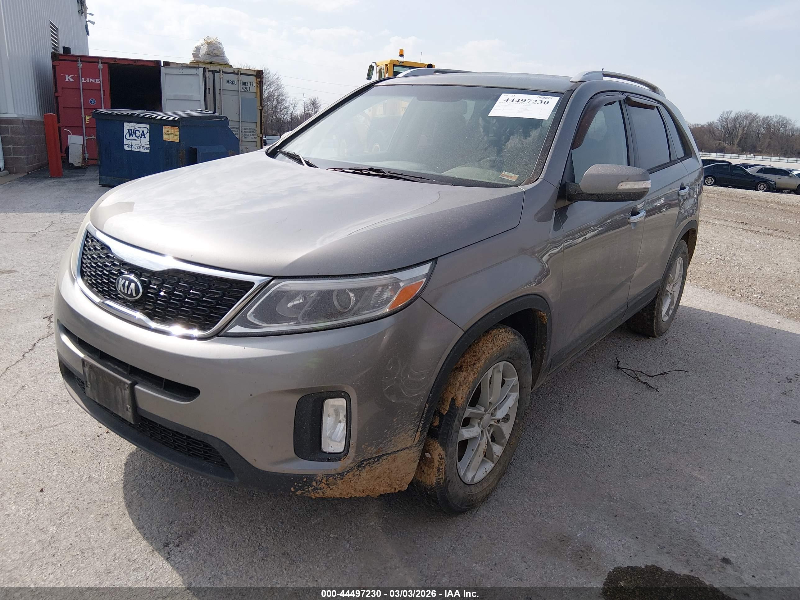 KIA SORENTO image 2
