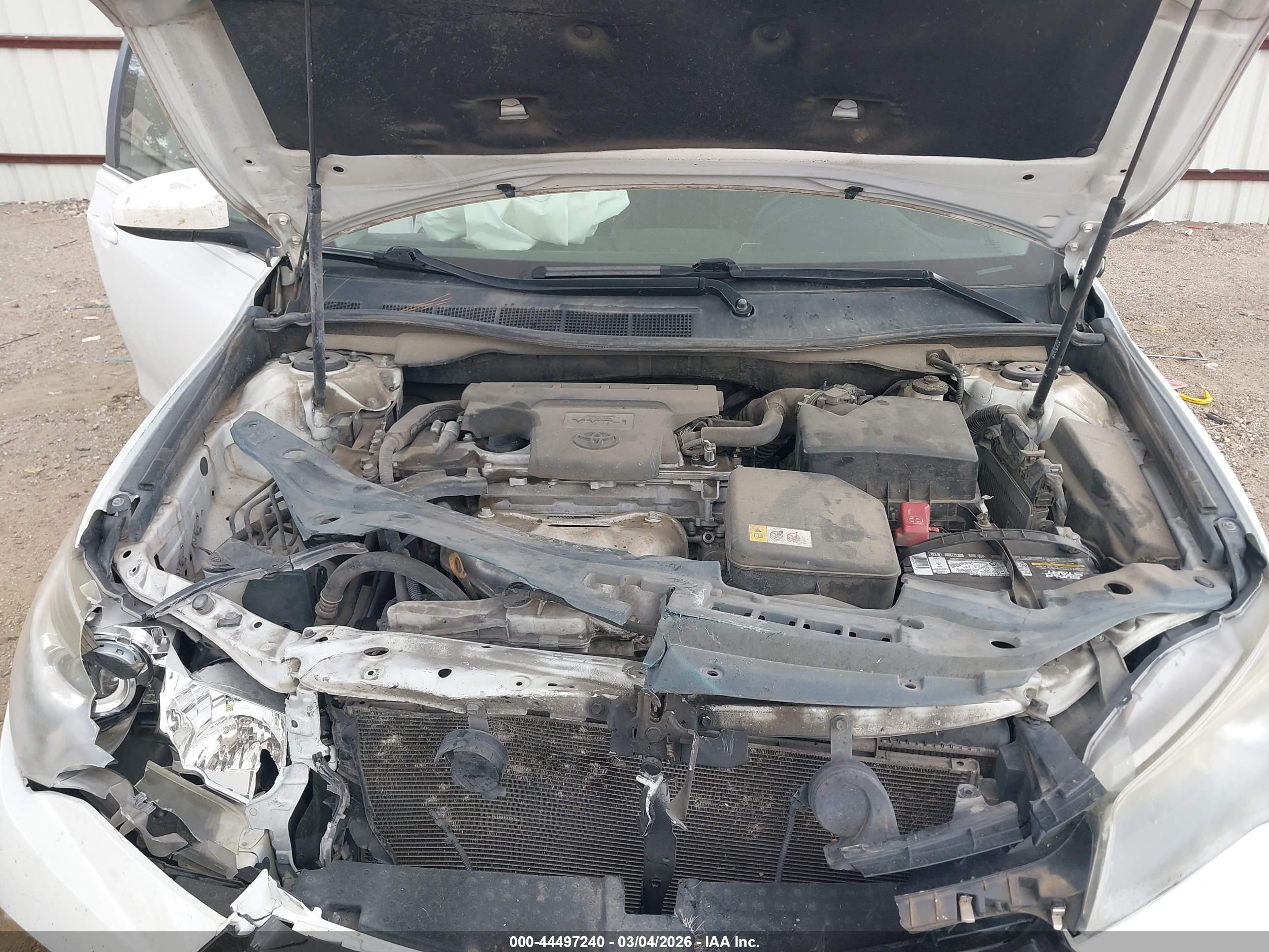 TOYOTA CAMRY image 10