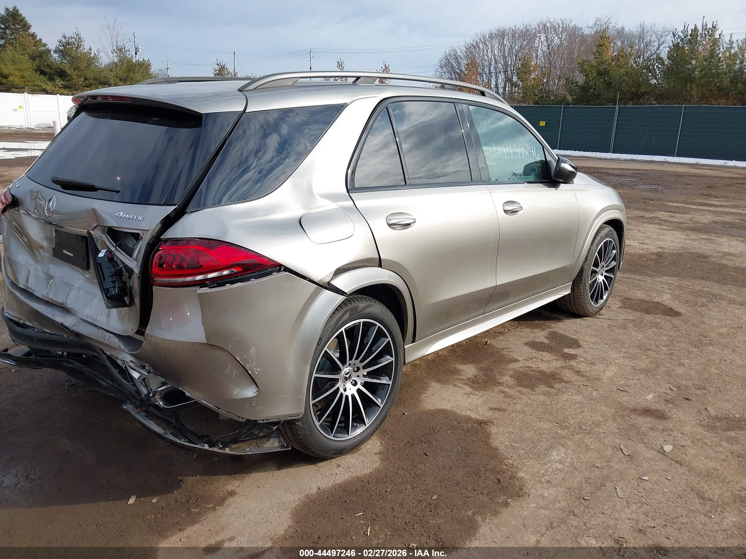 MERCEDES-BENZ GLE image 4