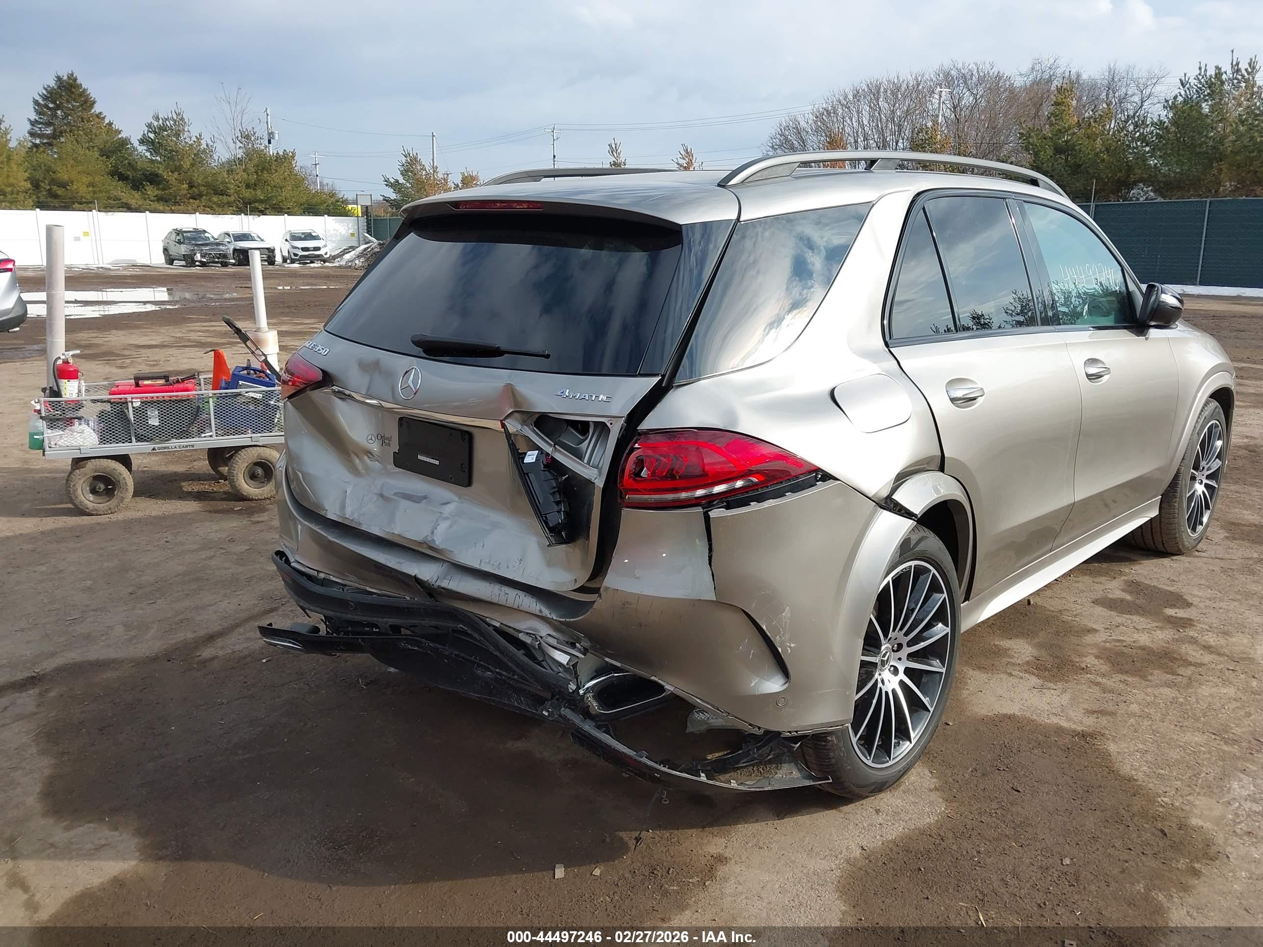 MERCEDES-BENZ GLE image 6
