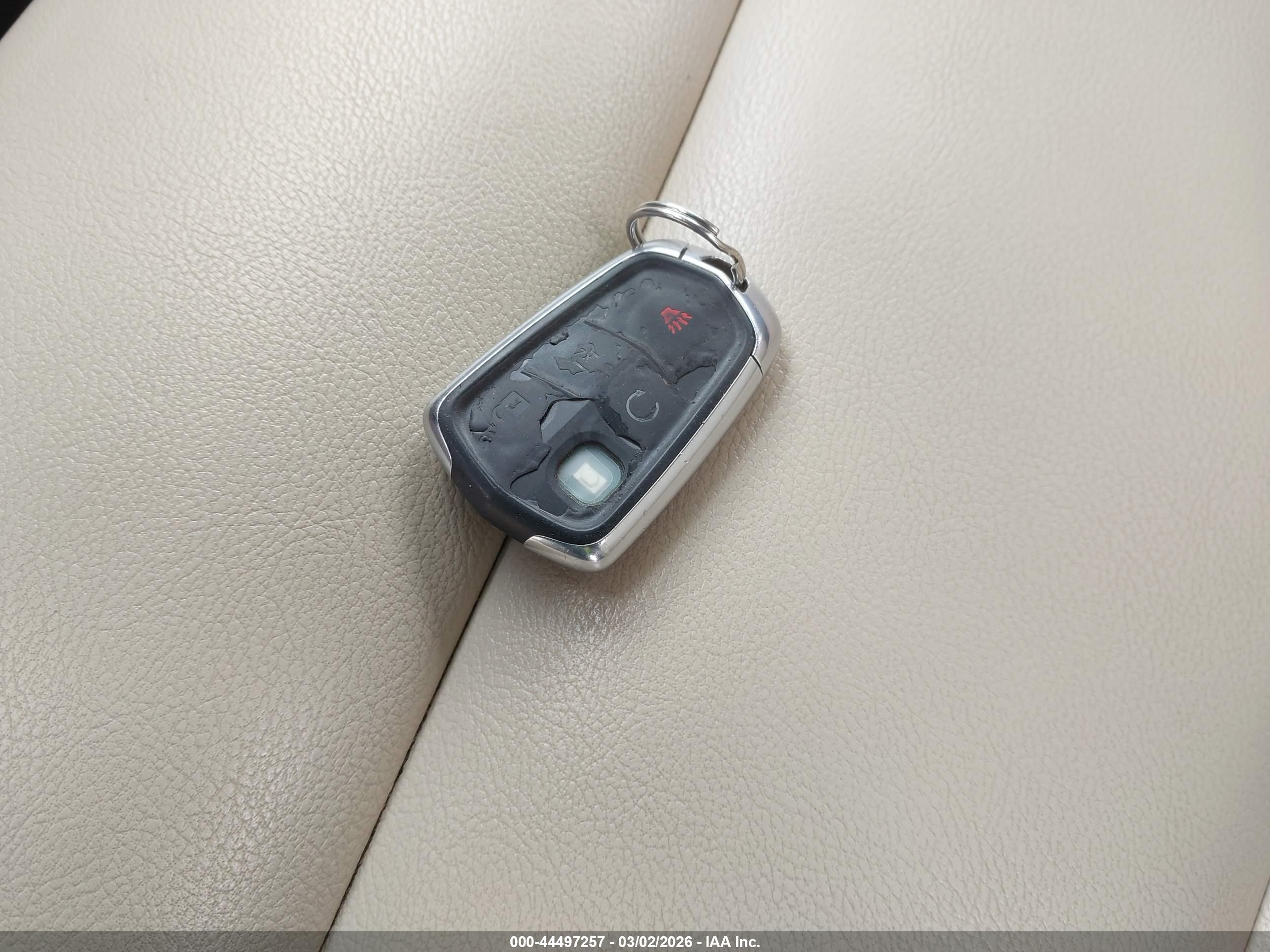 CADILLAC XT5 image 11