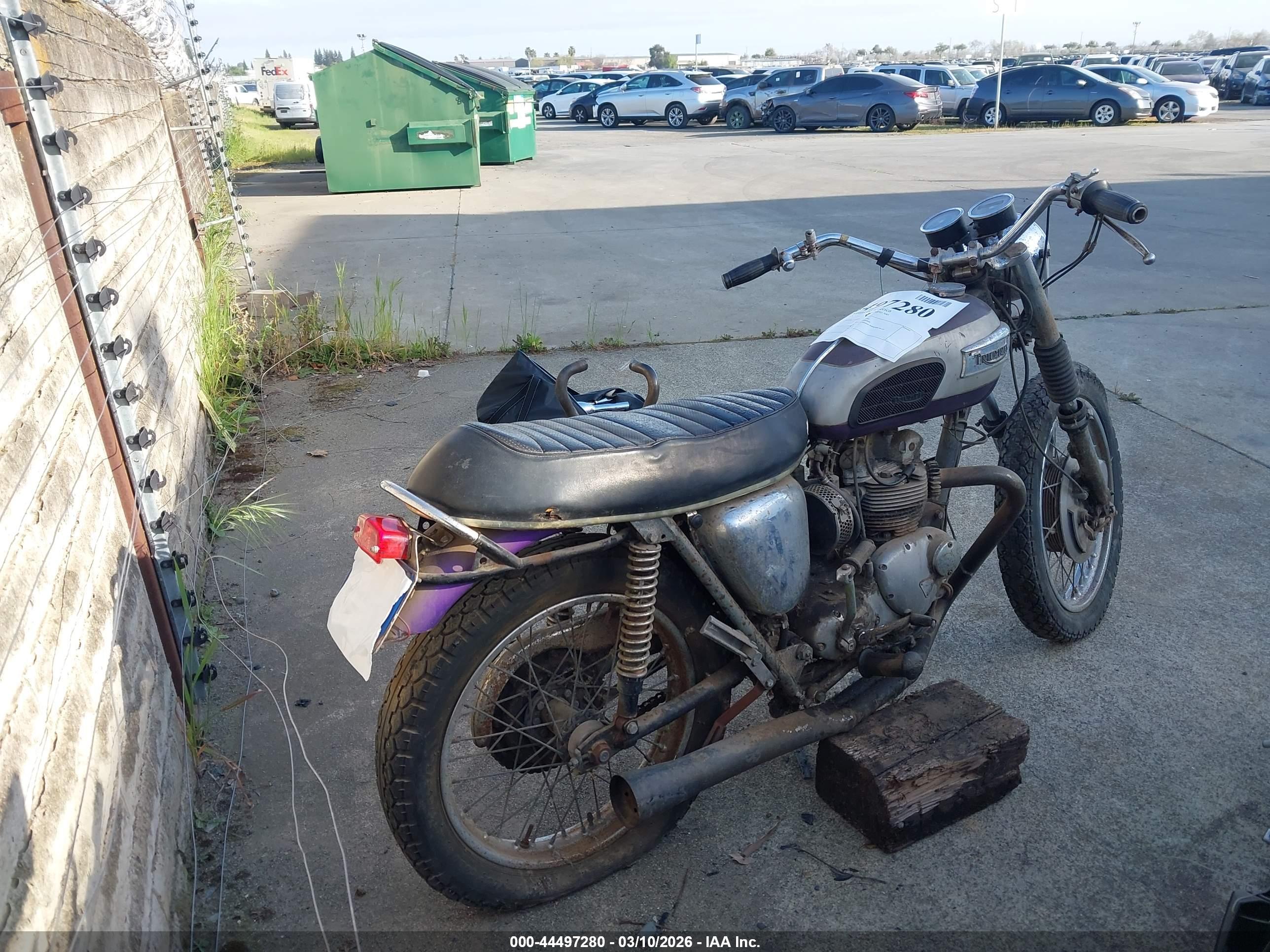 TRIUMPH MOTORCYCLE image 4