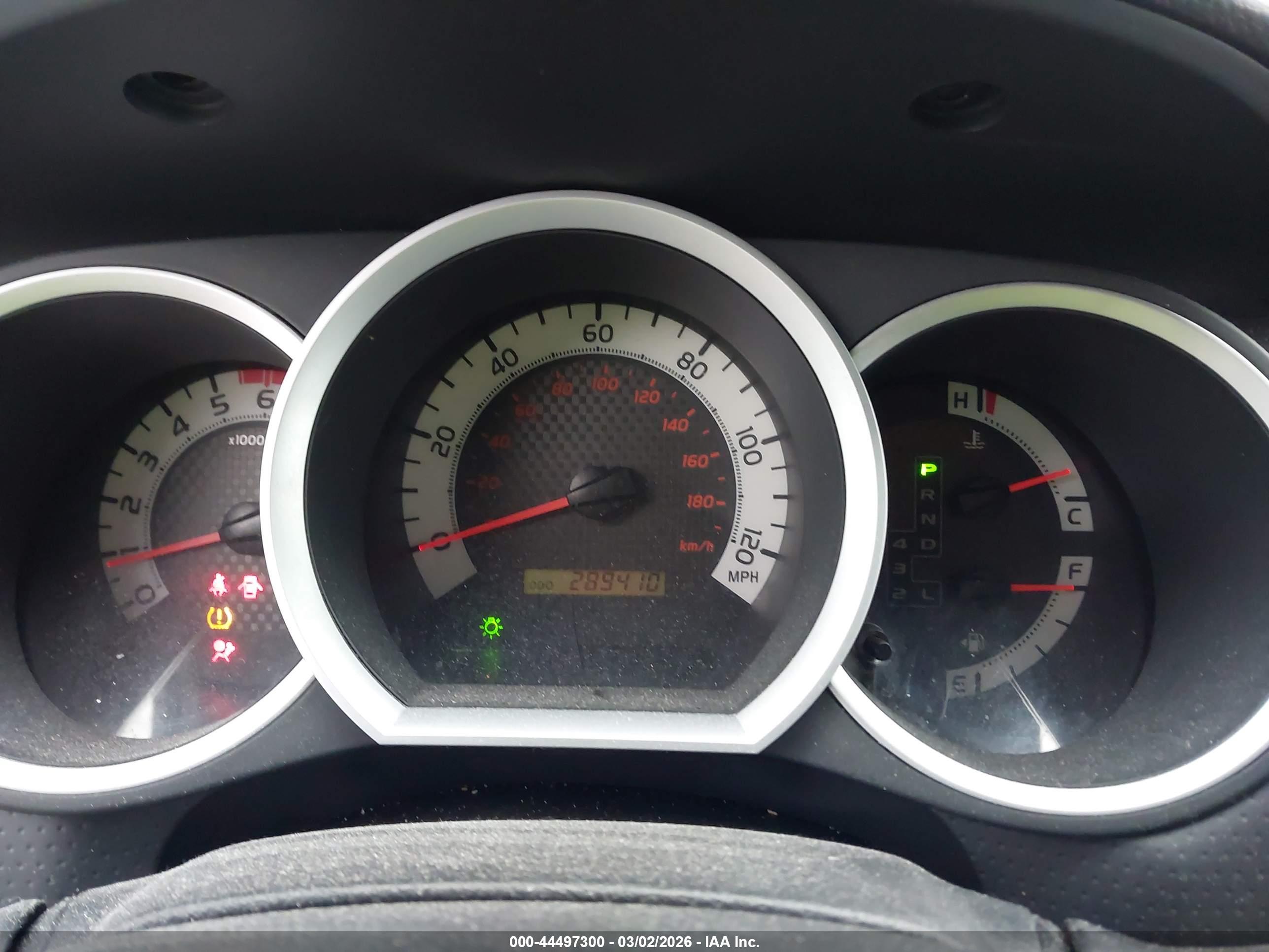 TOYOTA TACOMA image 7