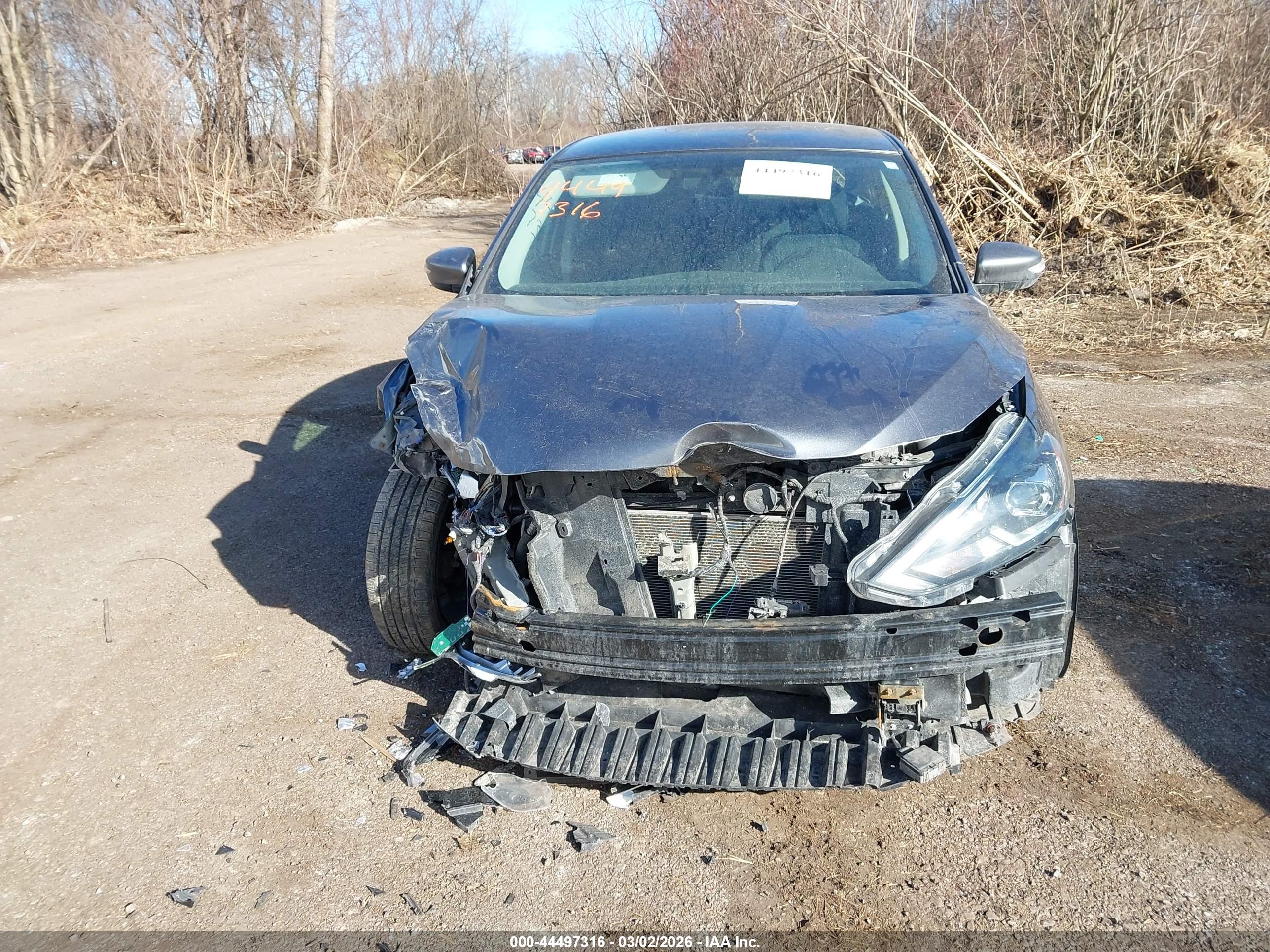 NISSAN SENTRA image 6