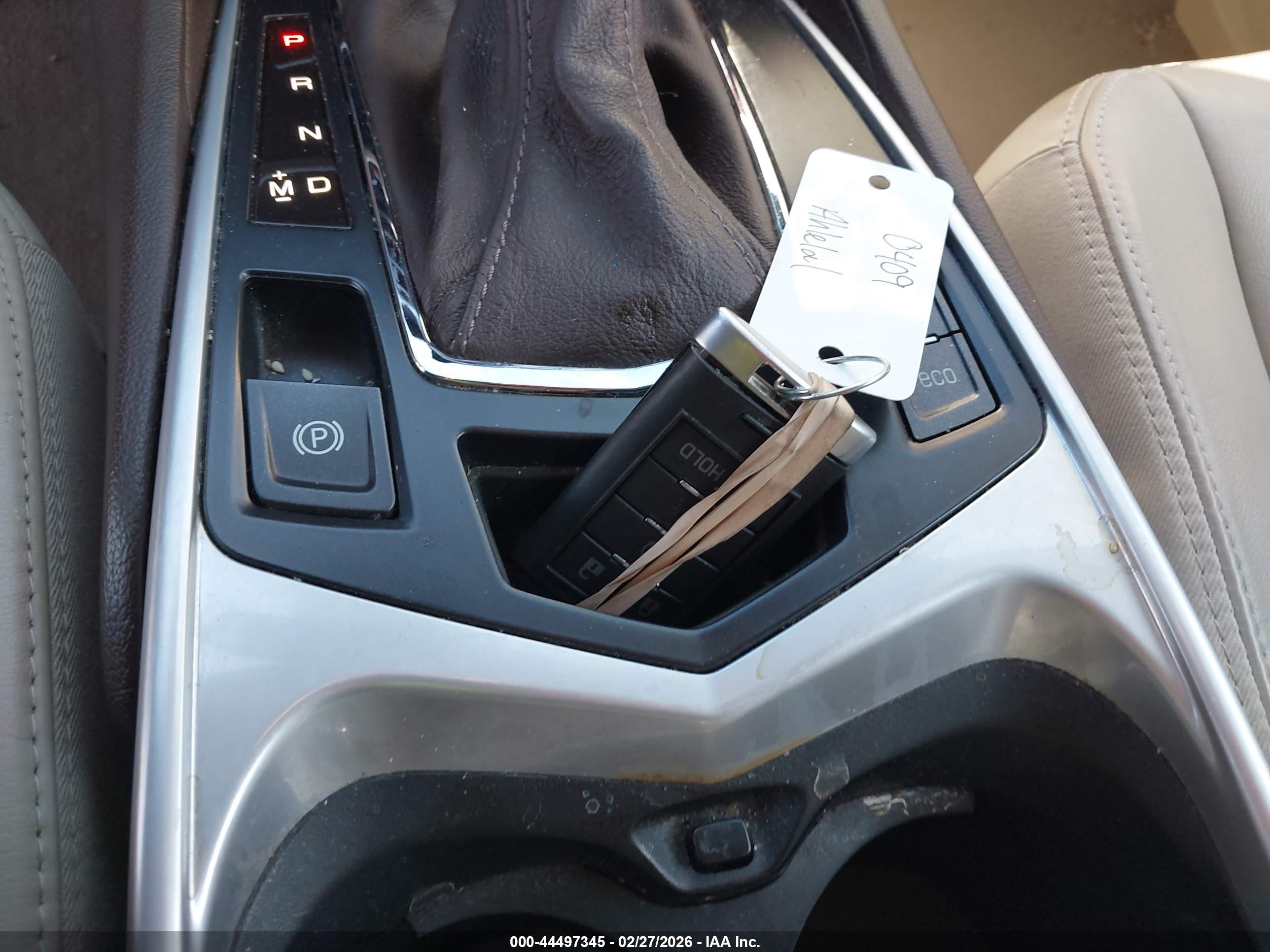 CADILLAC SRX image 11