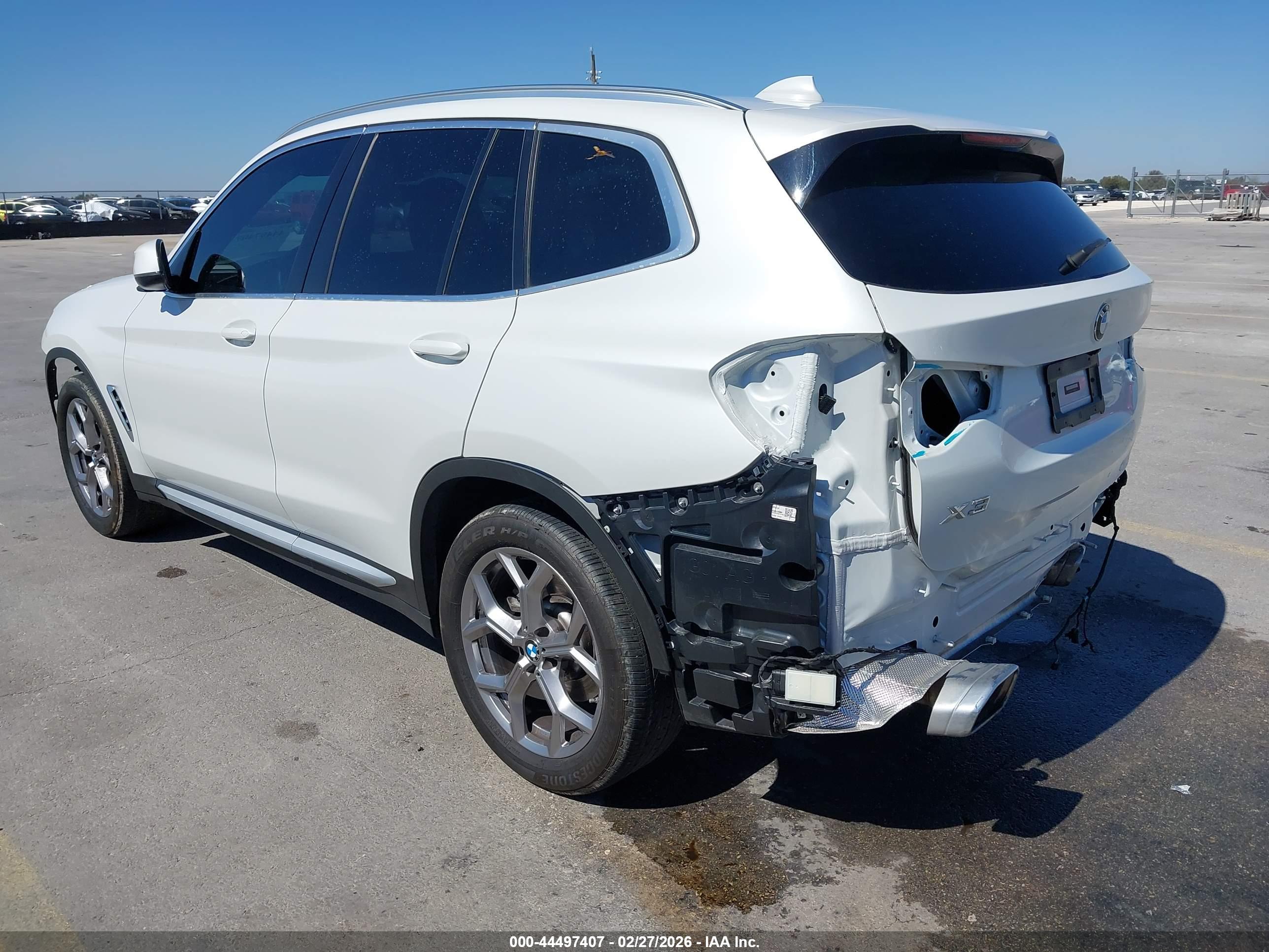 BMW X3 image 3