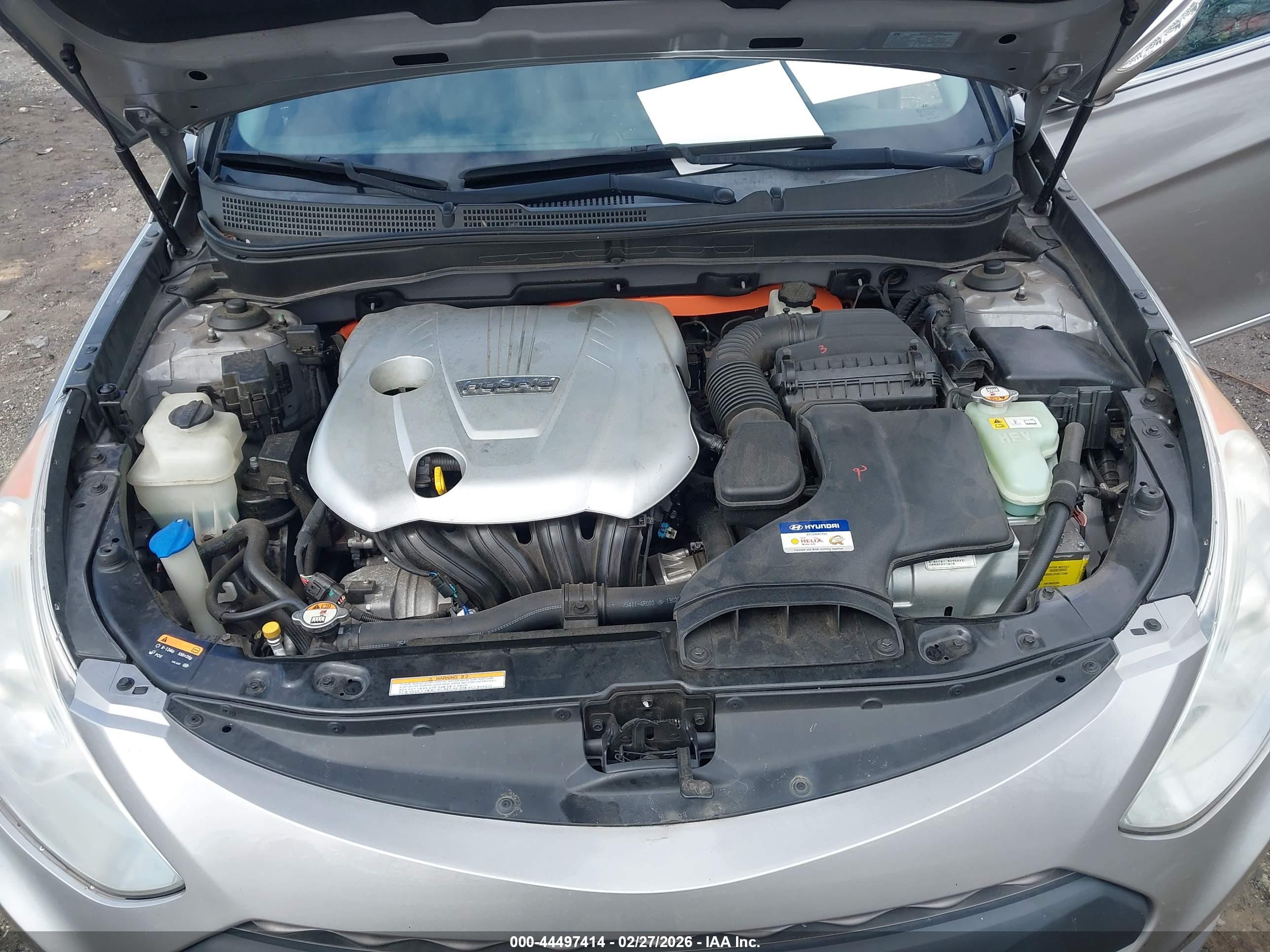 HYUNDAI SONATA image 10