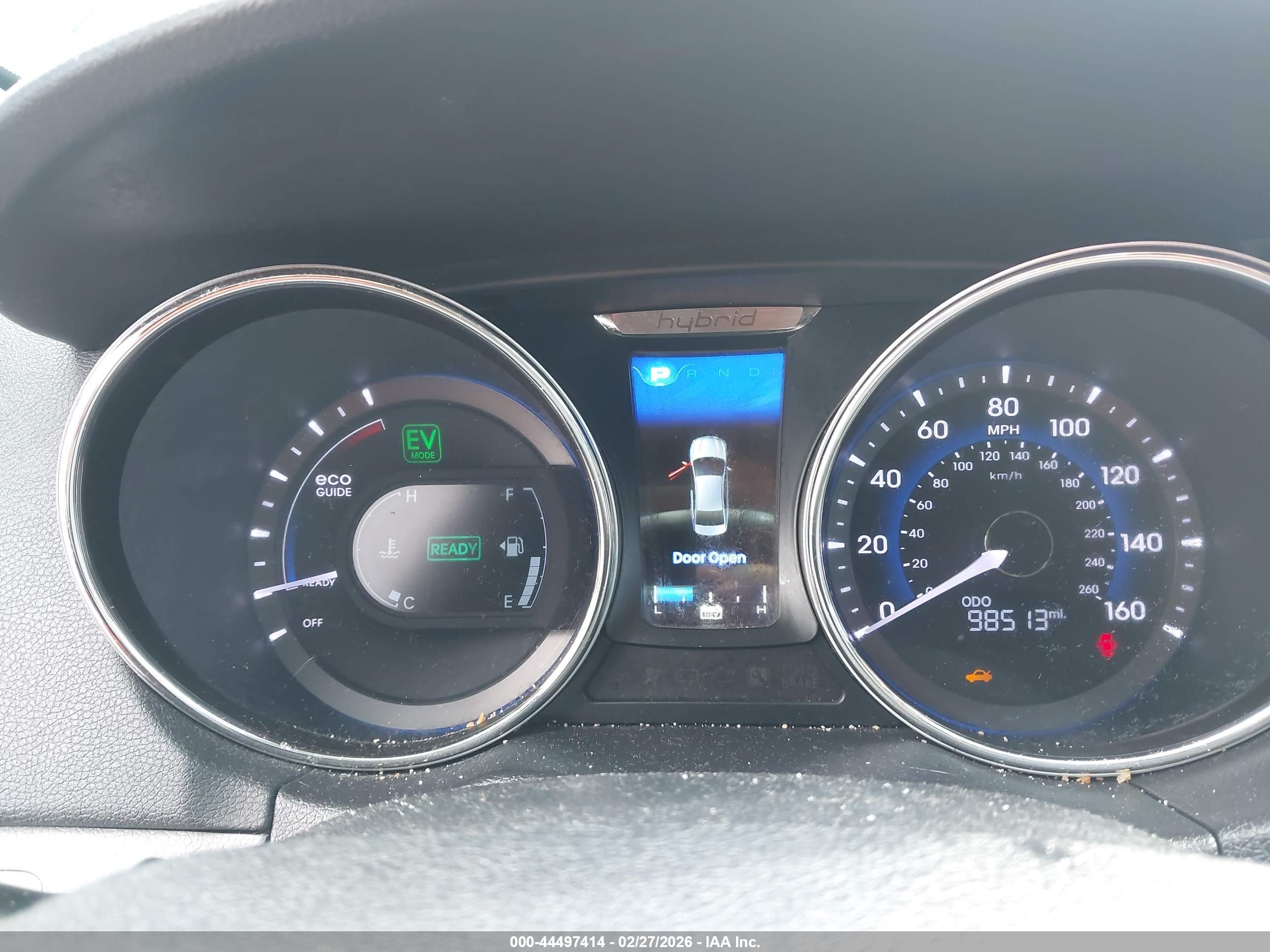 HYUNDAI SONATA image 7