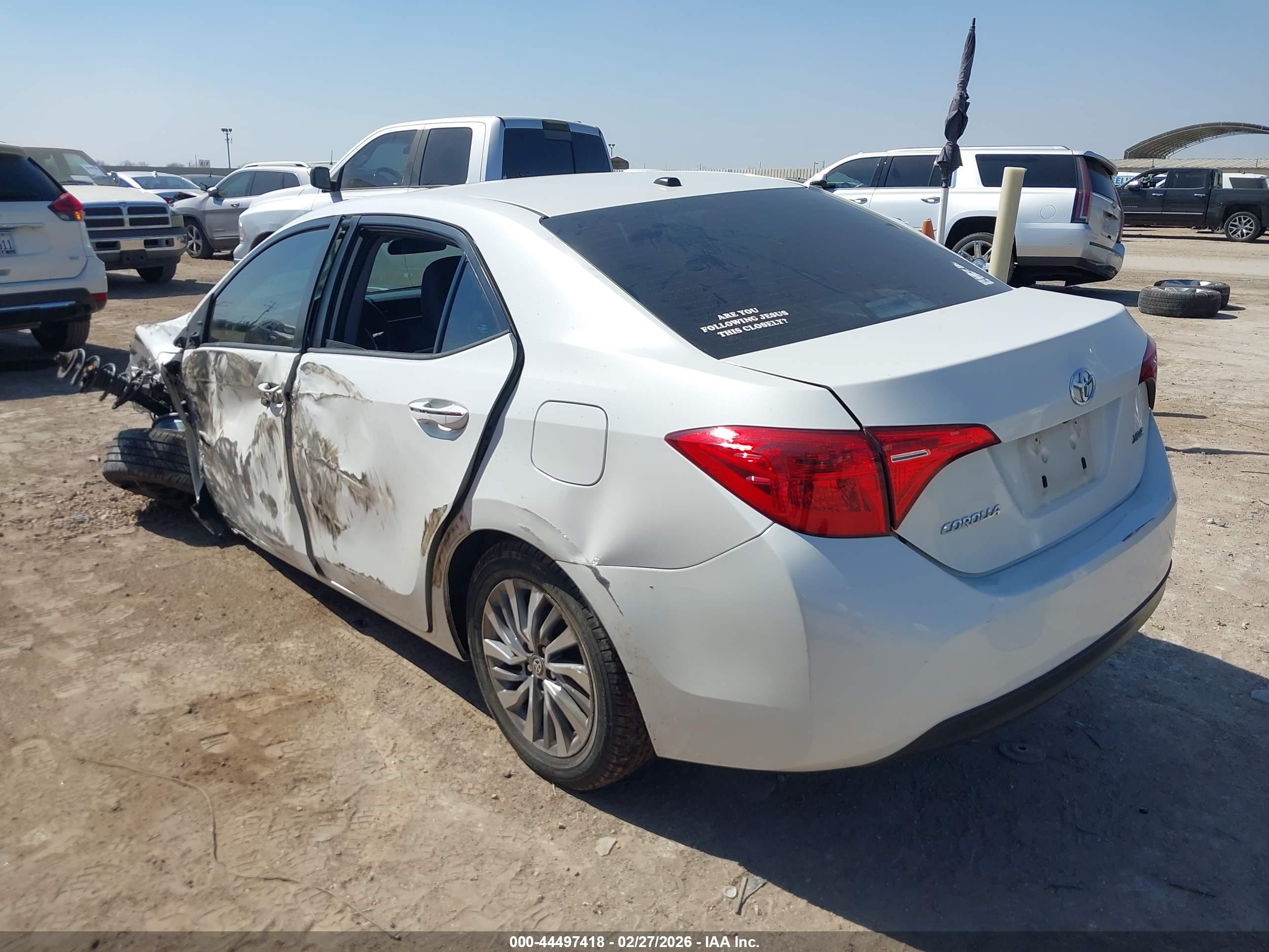 TOYOTA COROLLA image 3