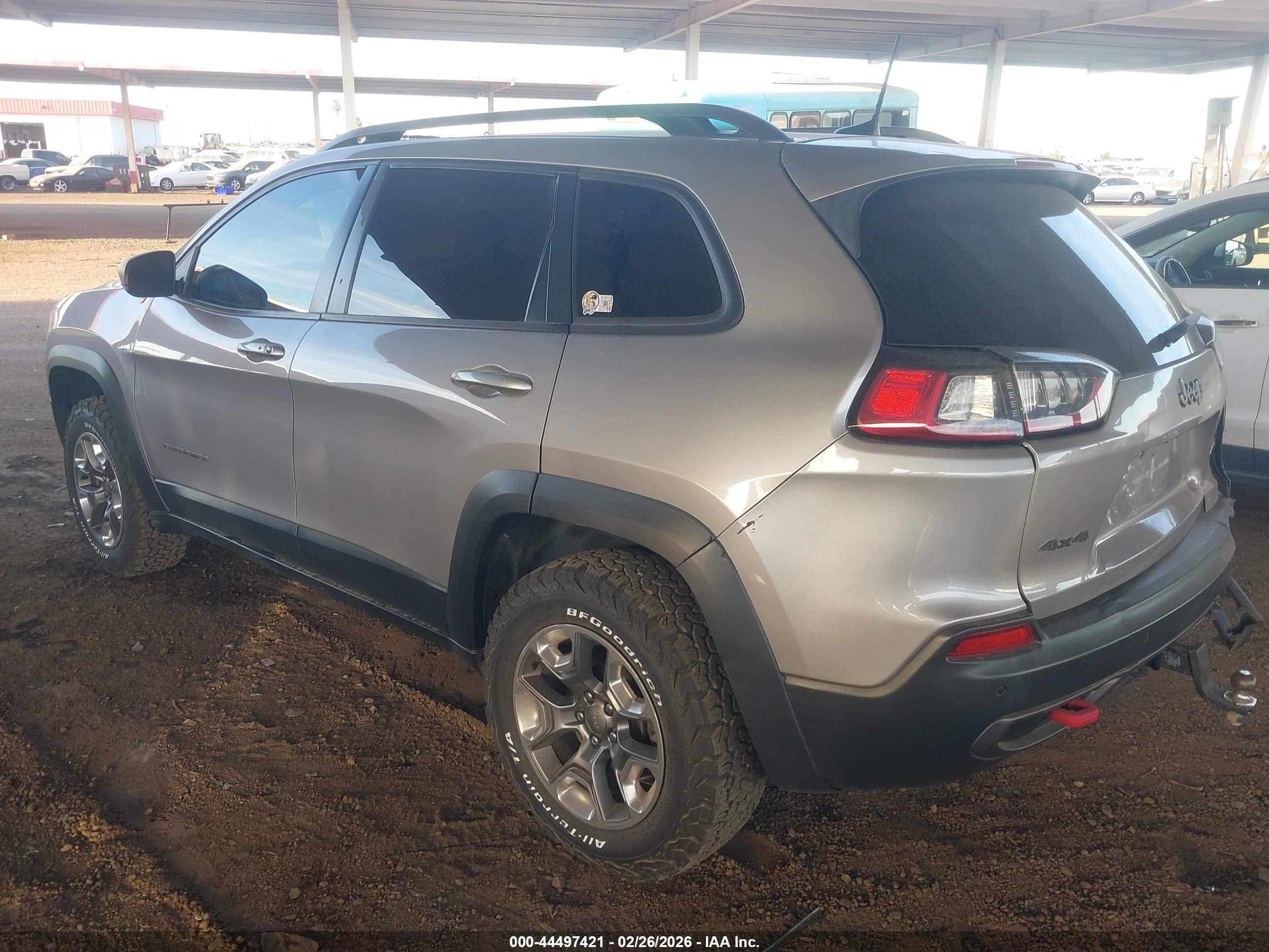 JEEP CHEROKEE image 3