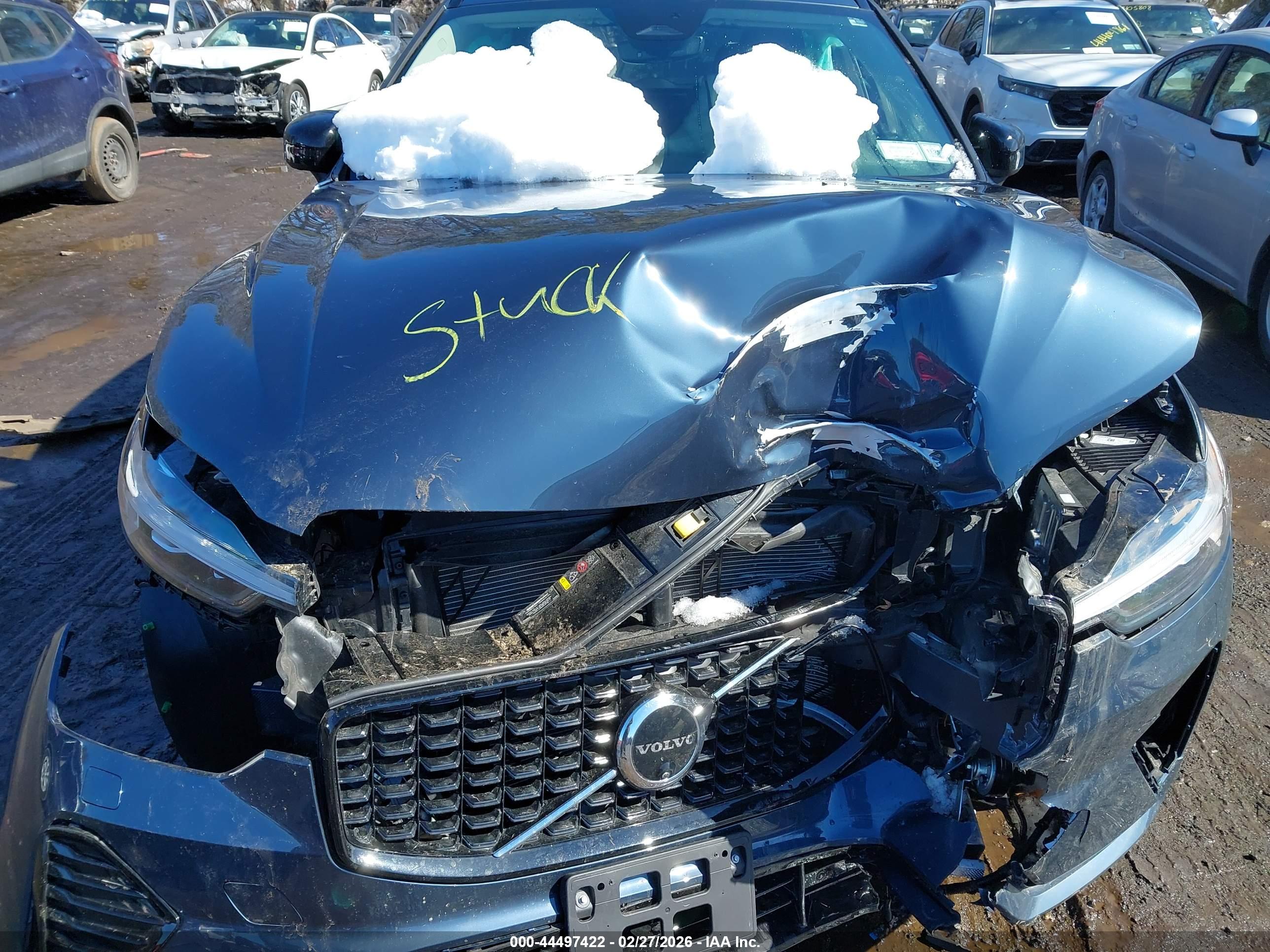 VOLVO XC60 image 10