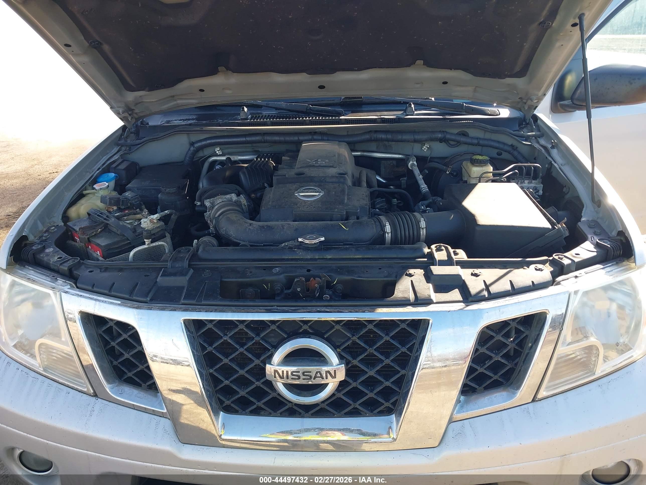 NISSAN FRONTIER image 10