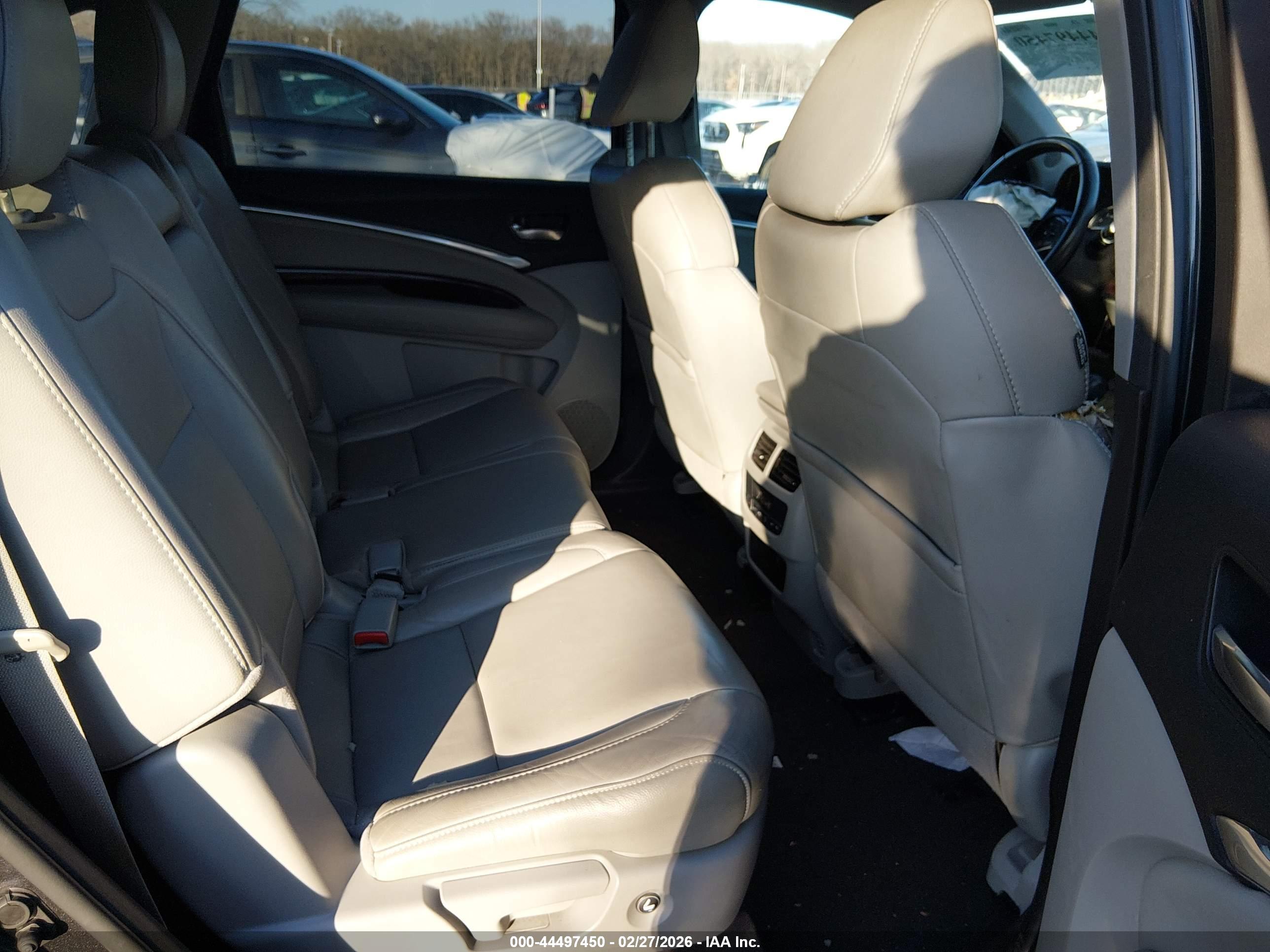 ACURA MDX image 8