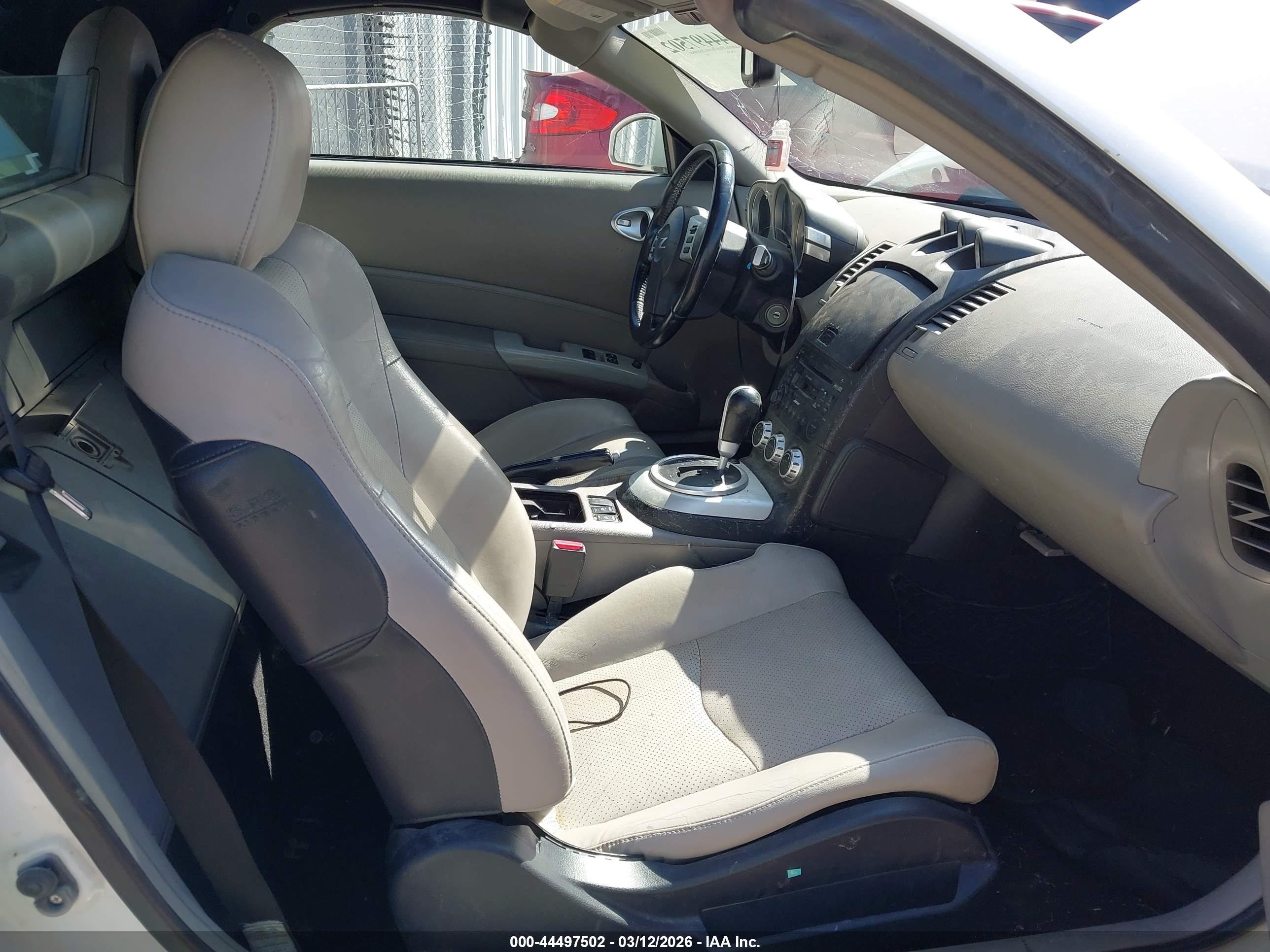 NISSAN 350Z image 5